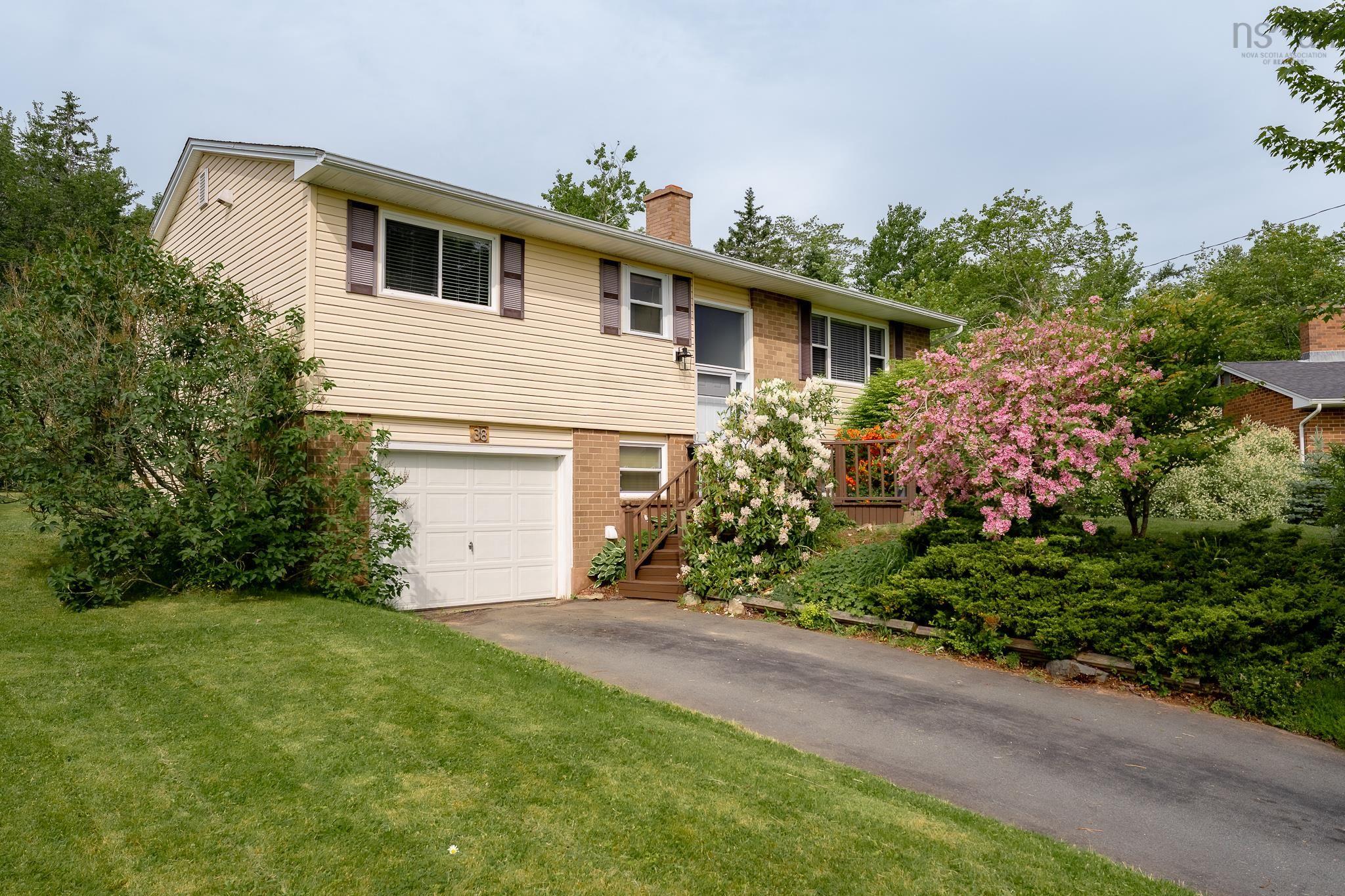 38 Boling Green Crescent, Dartmouth, NS (MLS® 202616914)