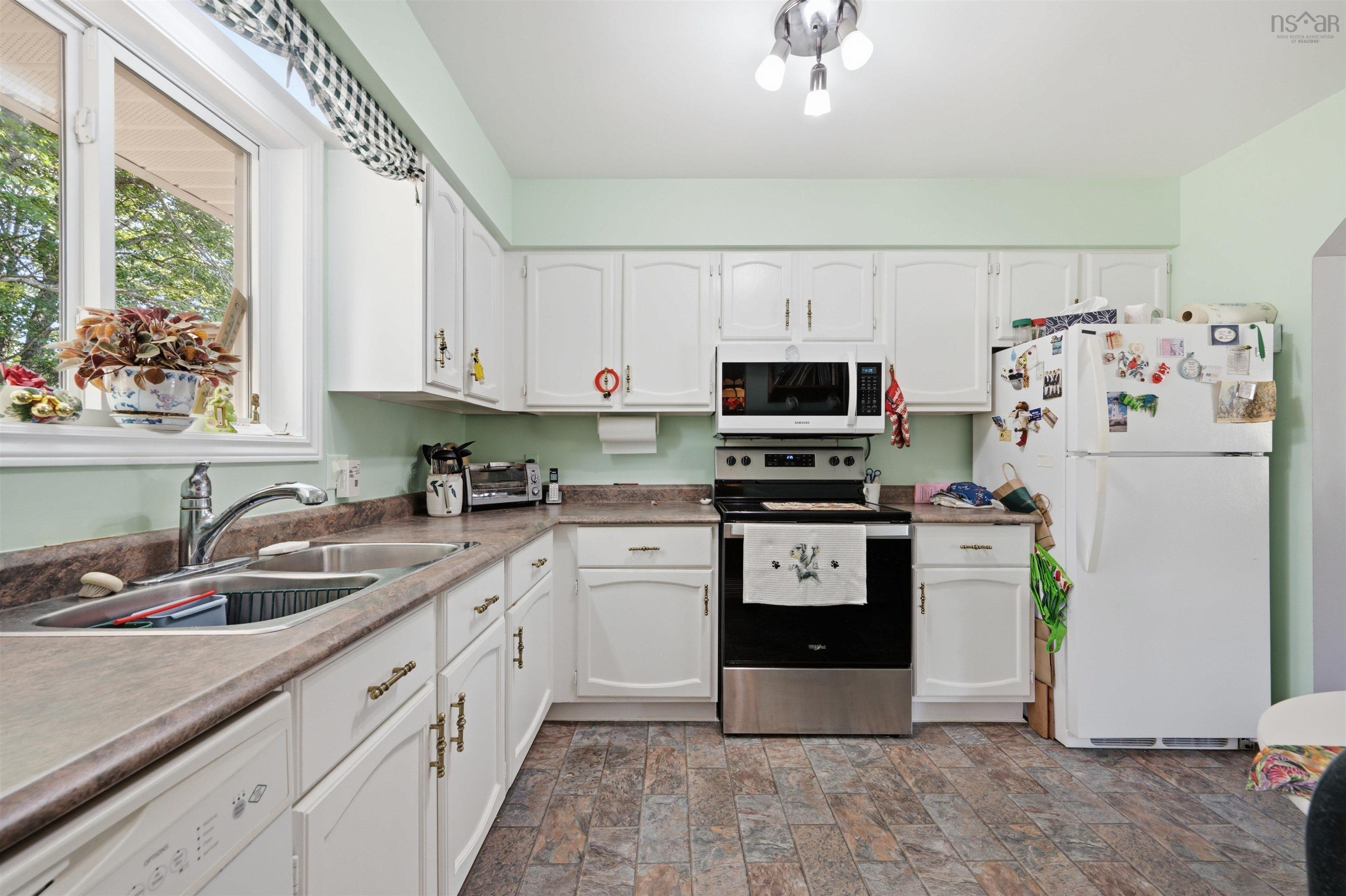 73 Wynn Castle Drive, Lower Sackville, NS (MLS 202616918)