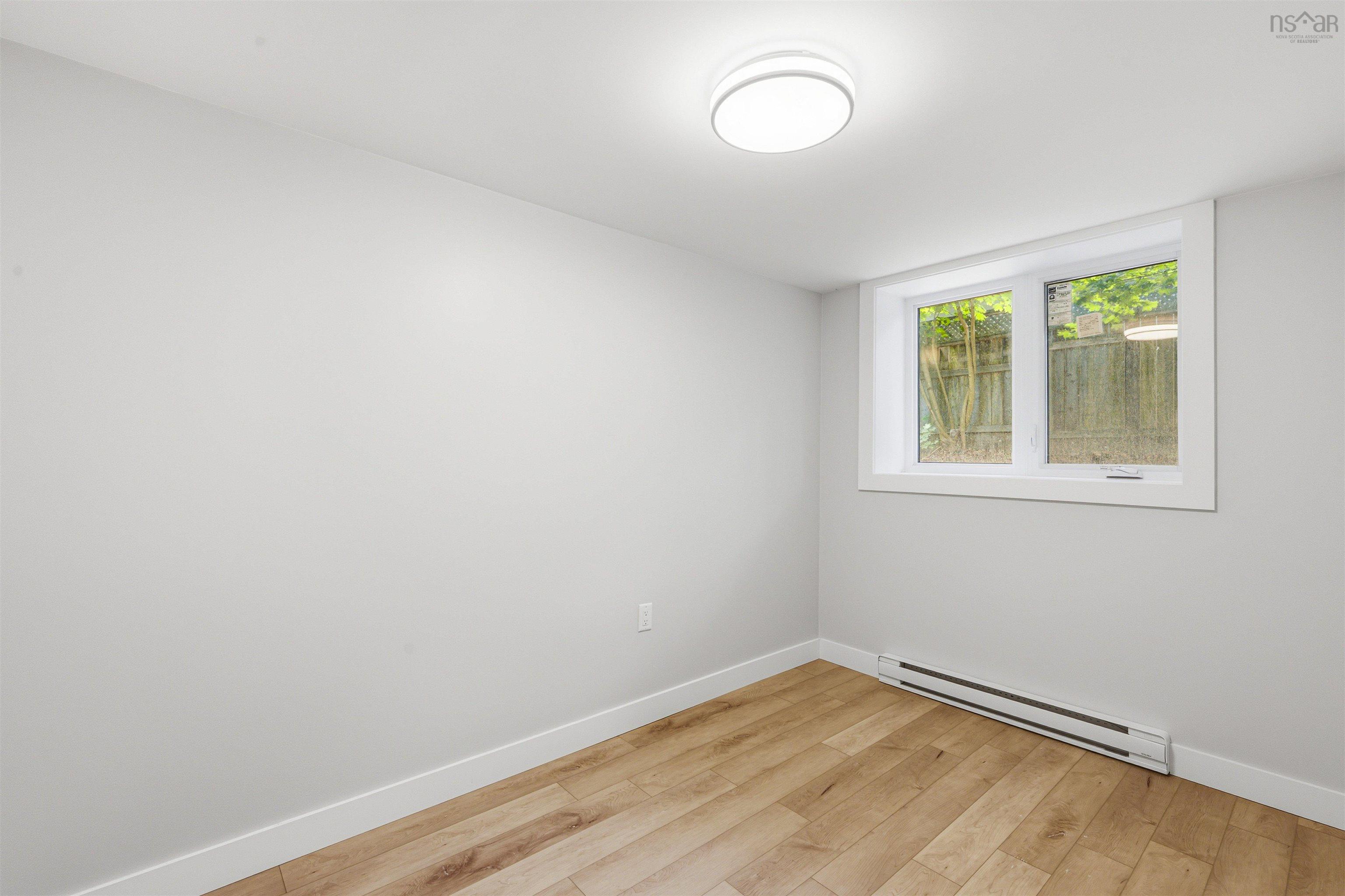 $619,900.00: 1A & 1B Auburn Avenue, Halifax