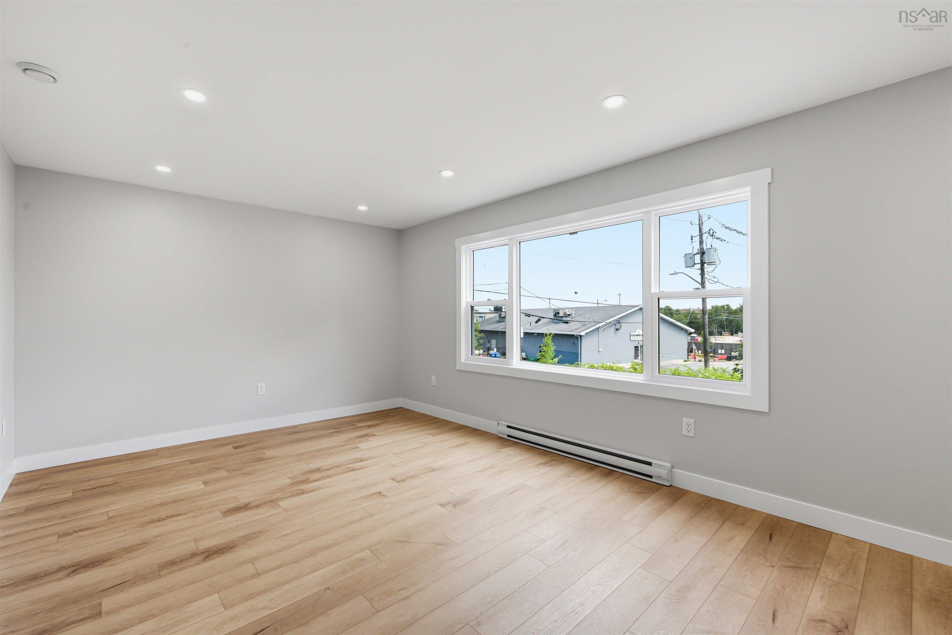 $619,900.00: 1A & 1B Auburn Avenue, Halifax