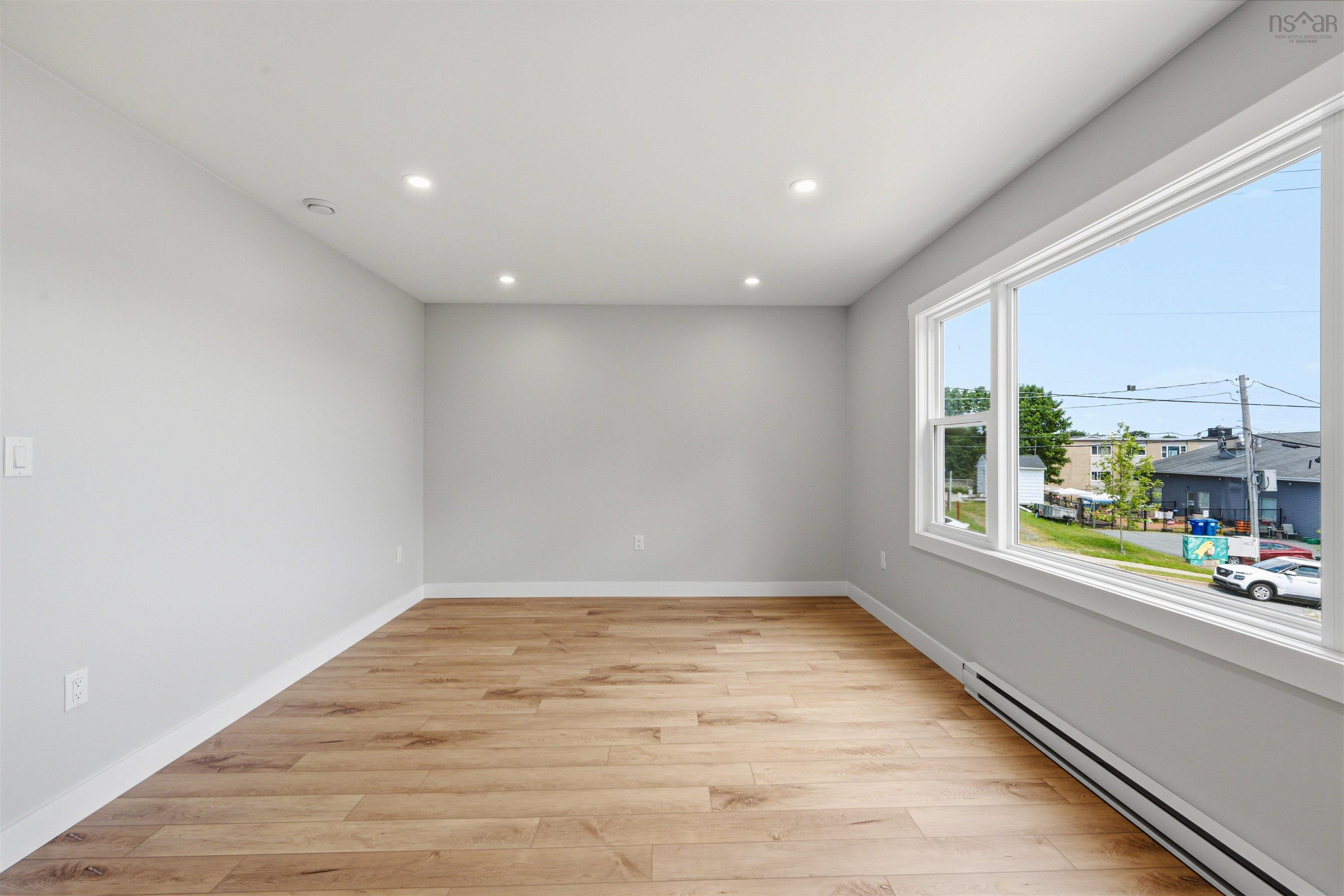 $619,900.00: 1A & 1B Auburn Avenue, Halifax