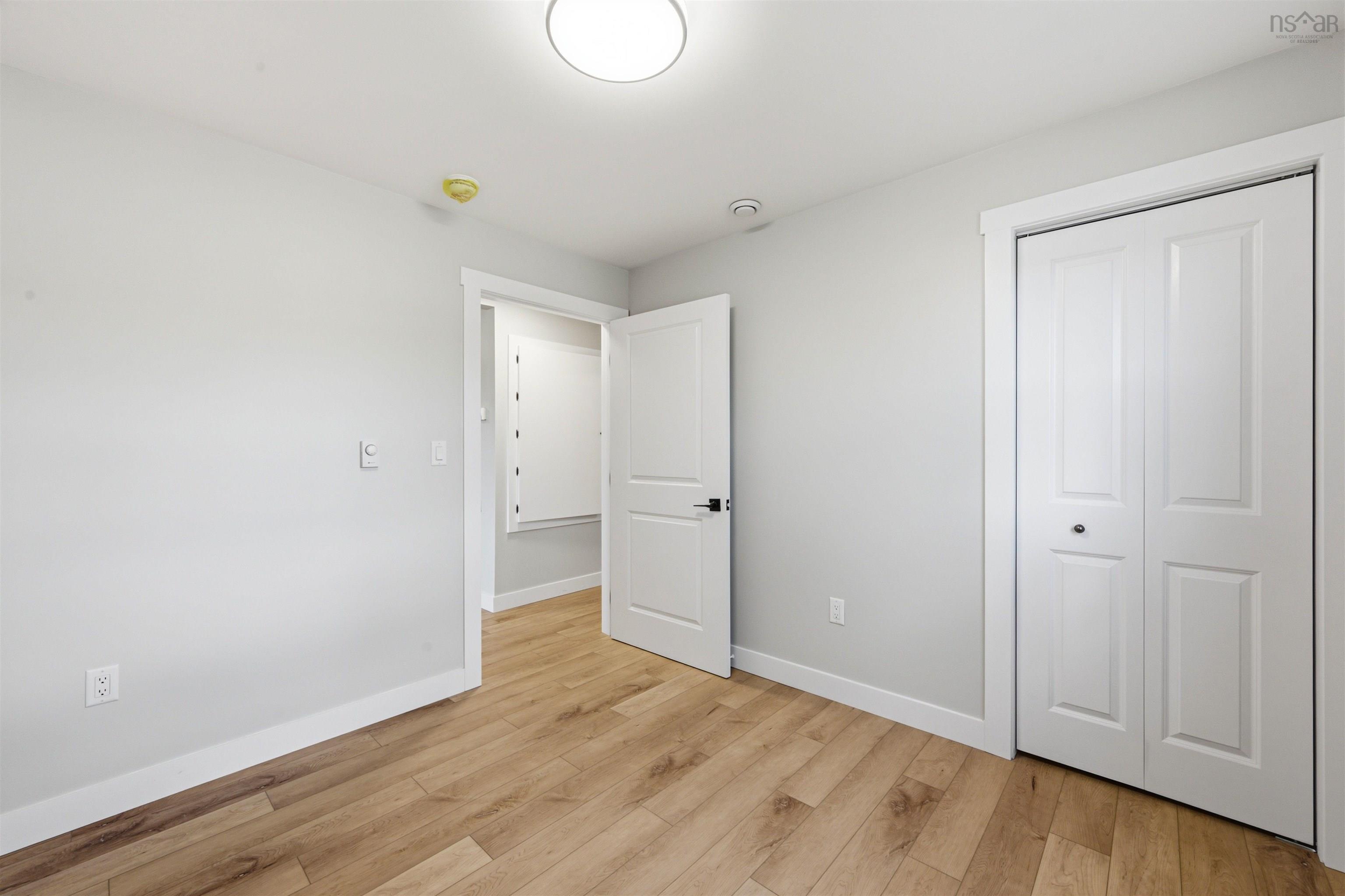$619,900.00: 1A & 1B Auburn Avenue, Halifax