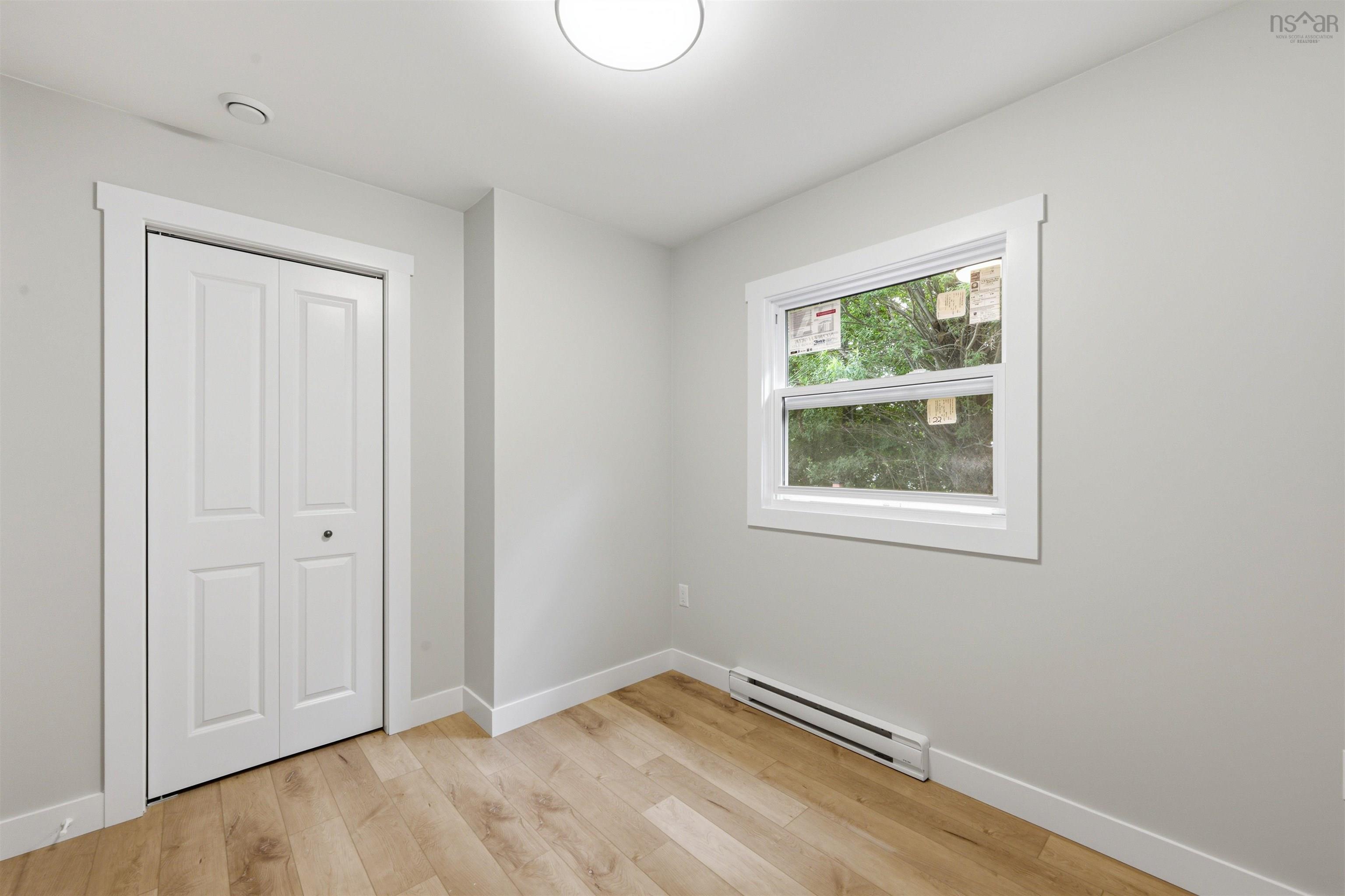 $619,900.00: 1A & 1B Auburn Avenue, Halifax