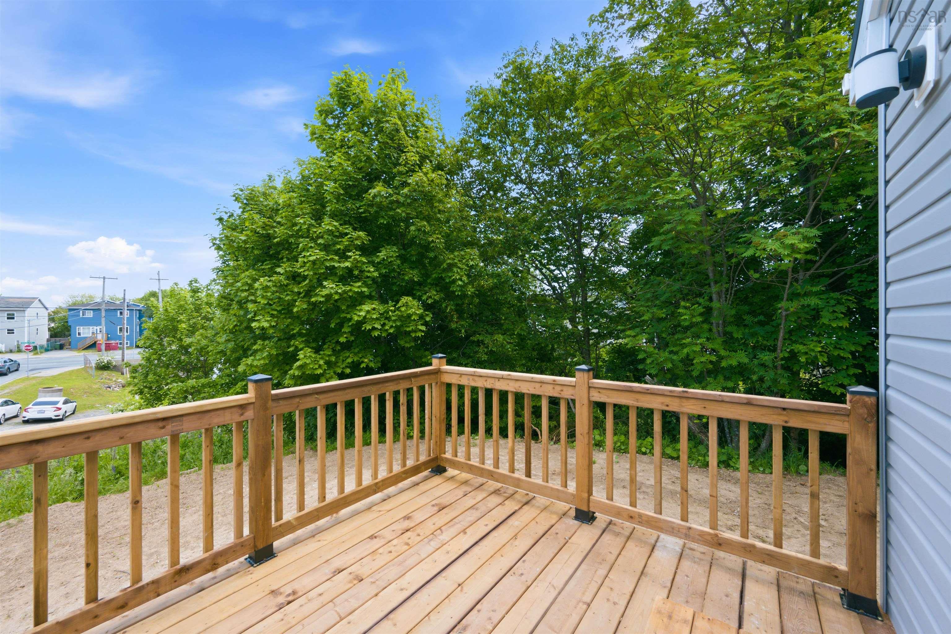 $619,900.00: 1A & 1B Auburn Avenue, Halifax