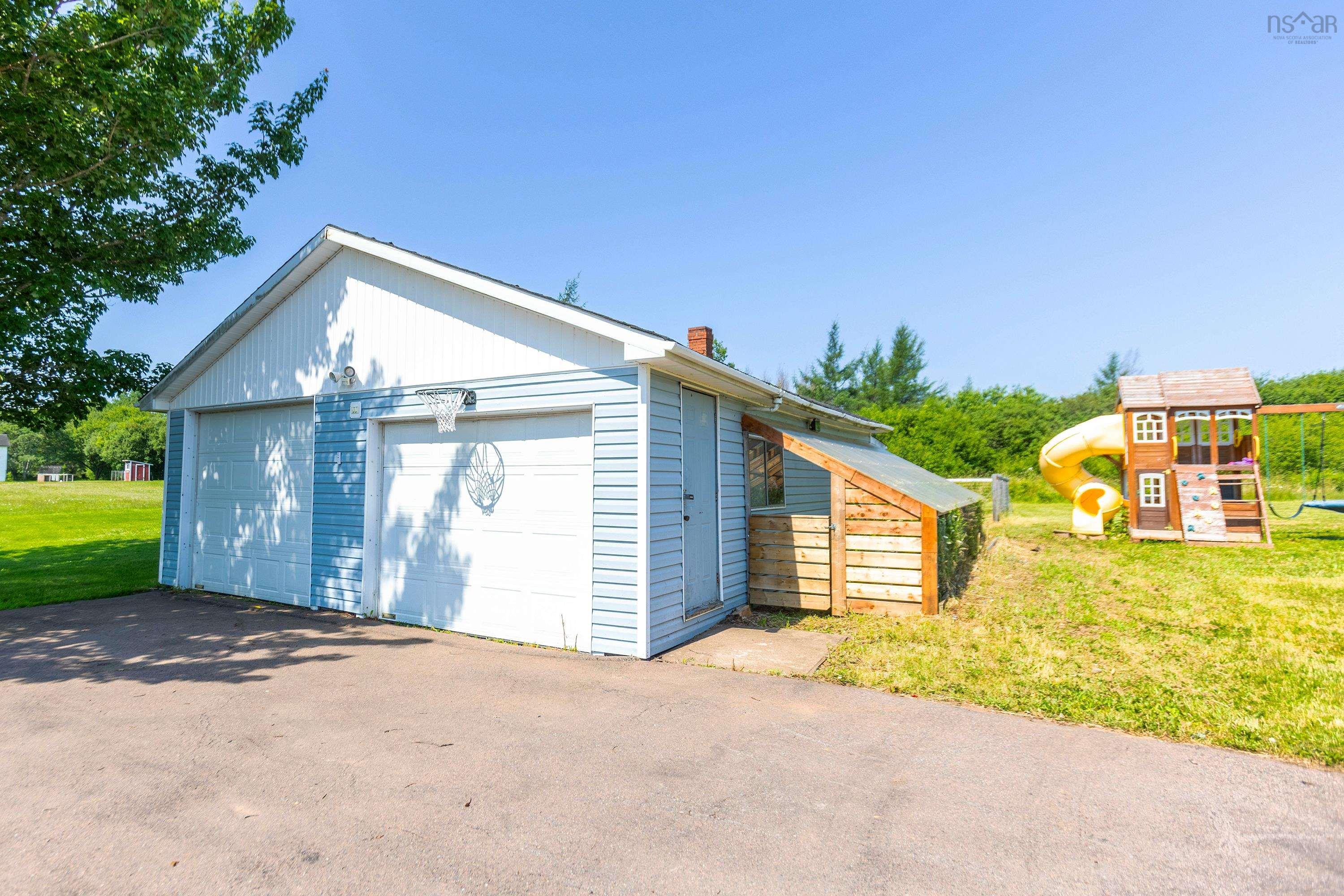$234,900.00: 4875 Highway 242, Maccan