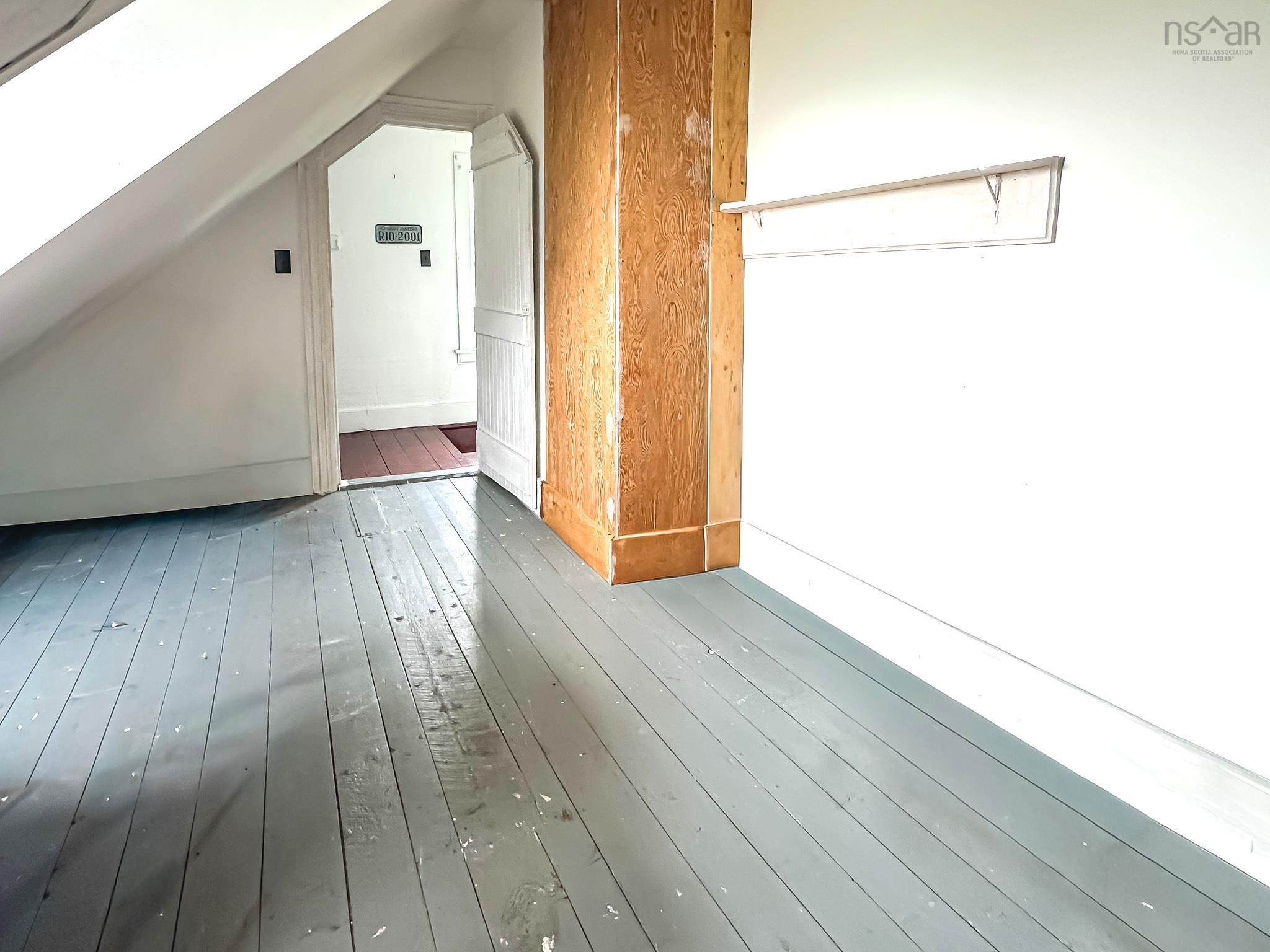 $235,000.00: 768 Brooklyn Shore Road, Beach Meadows