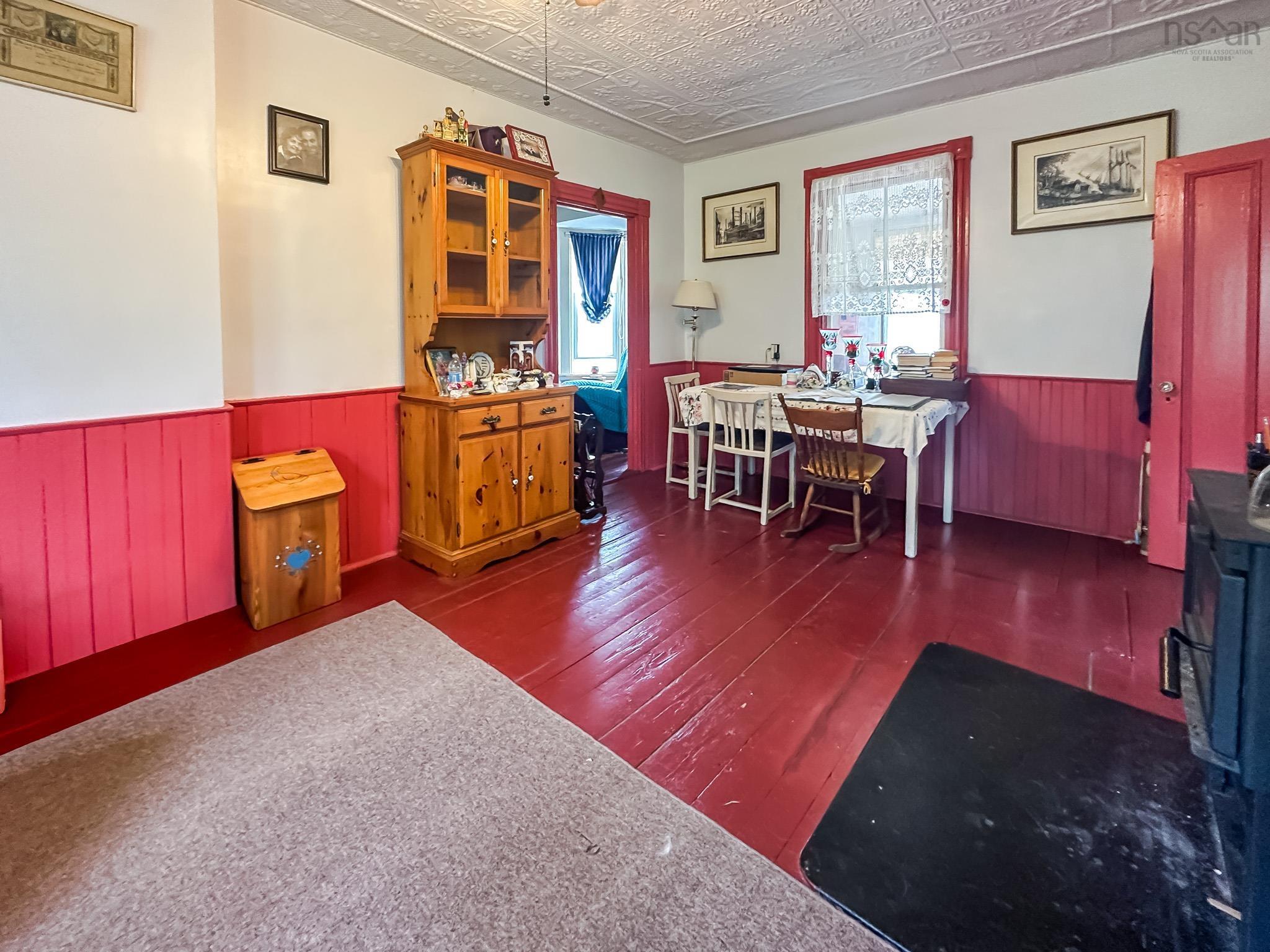 $235,000.00: 768 Brooklyn Shore Road, Beach Meadows