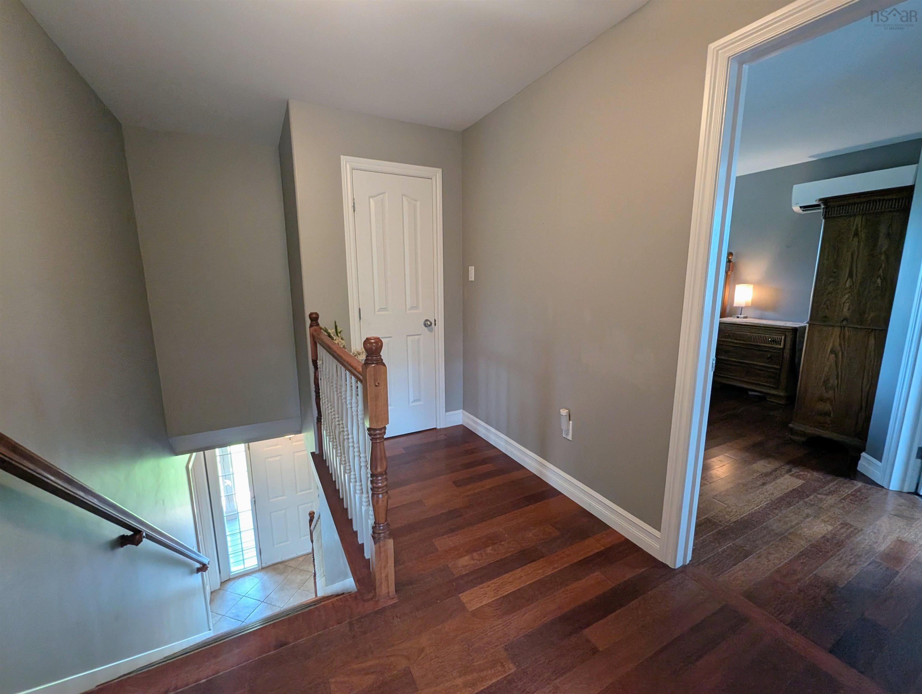 $874,900.00: 94 Valerie Court, Windsor Junction