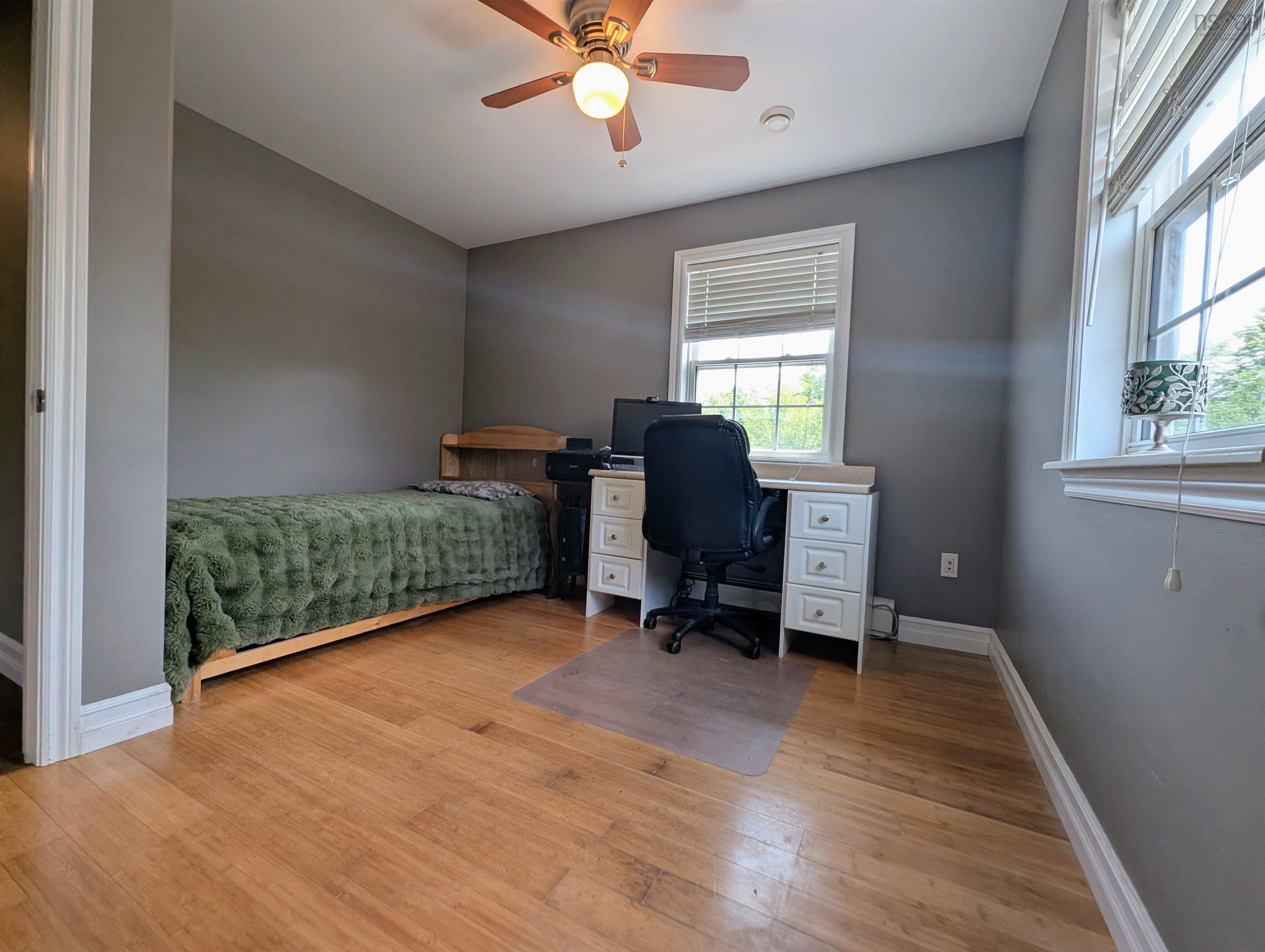 $874,900.00: 94 Valerie Court, Windsor Junction