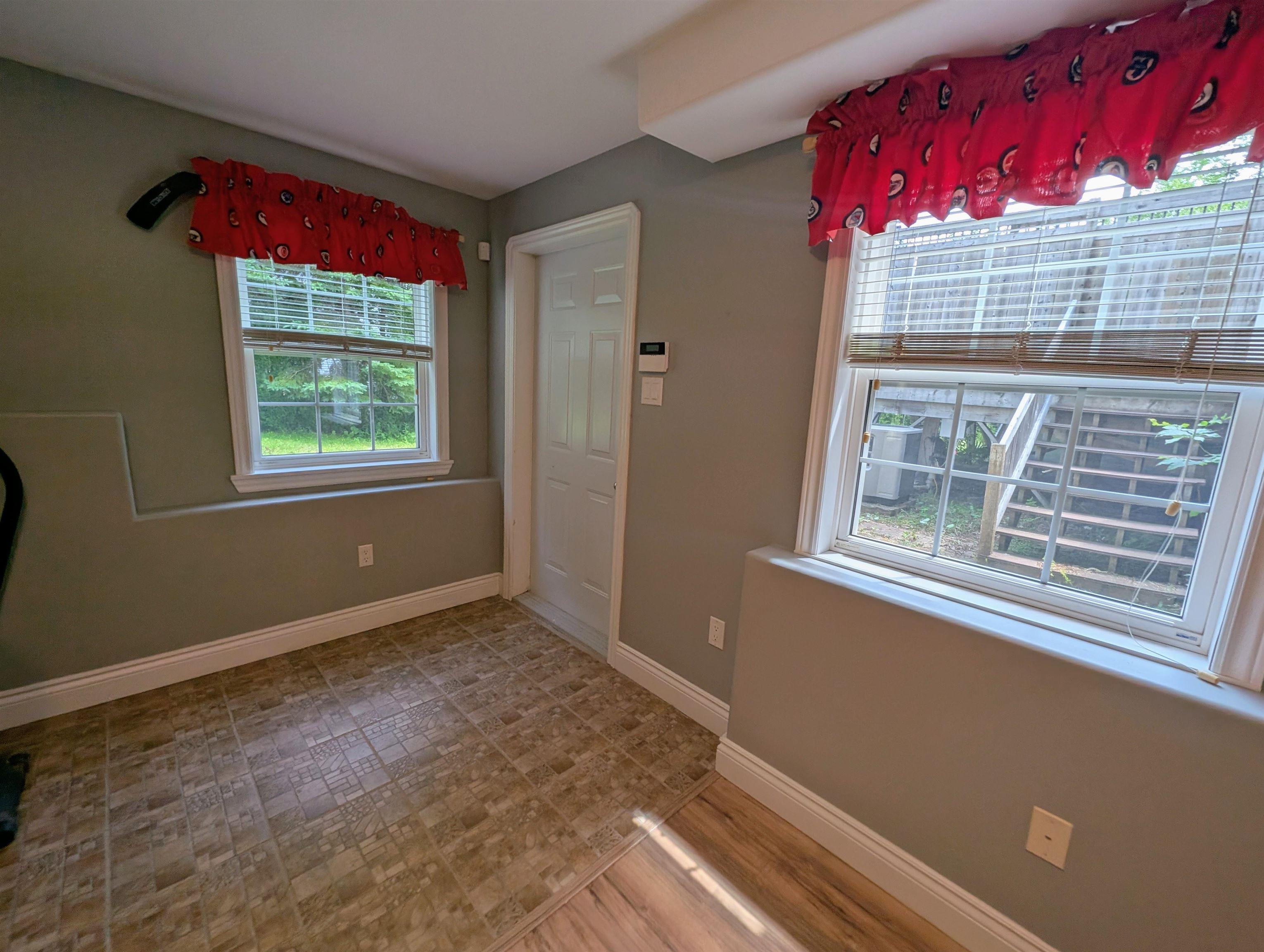 $874,900.00: 94 Valerie Court, Windsor Junction
