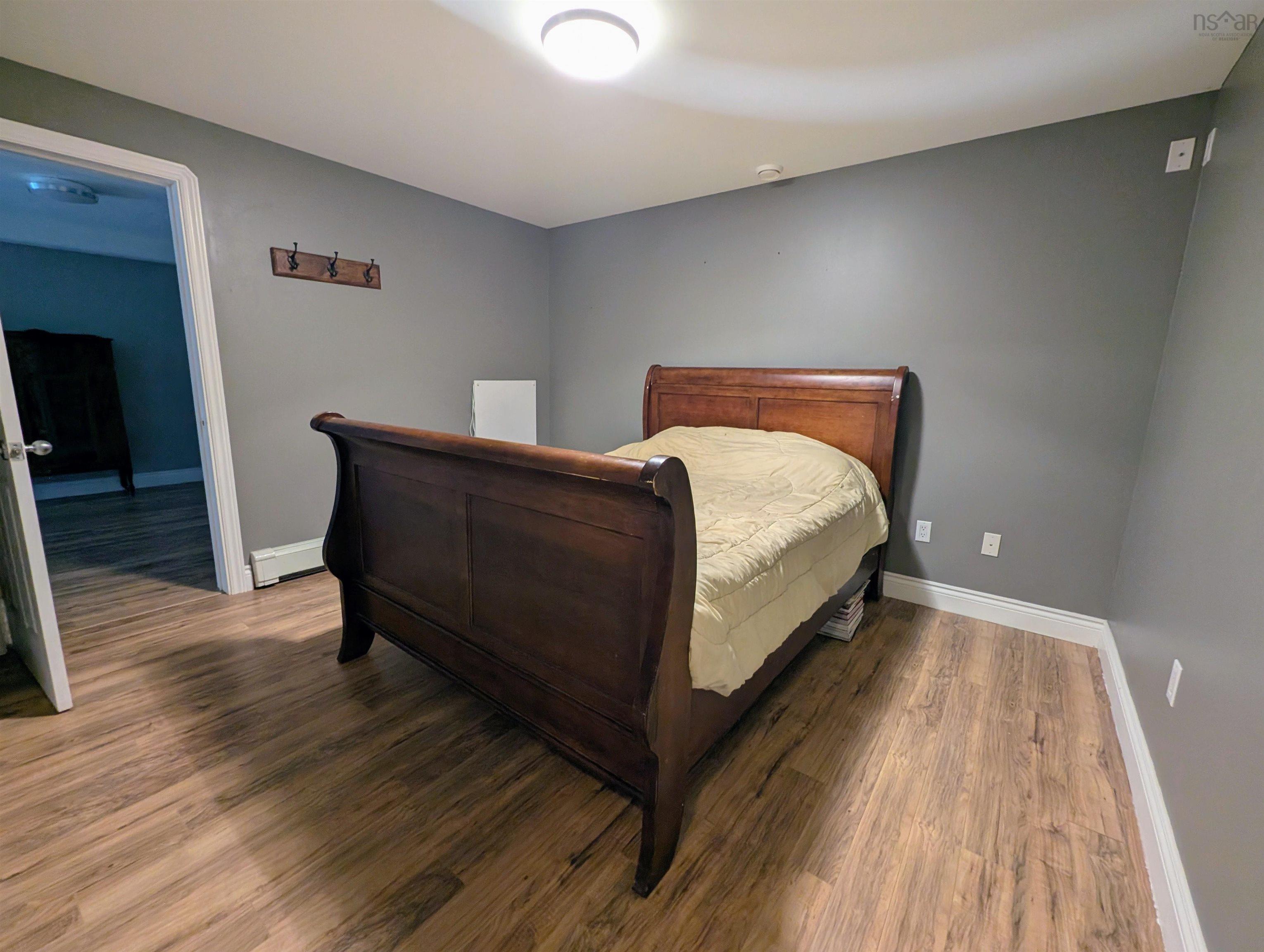 $874,900.00: 94 Valerie Court, Windsor Junction