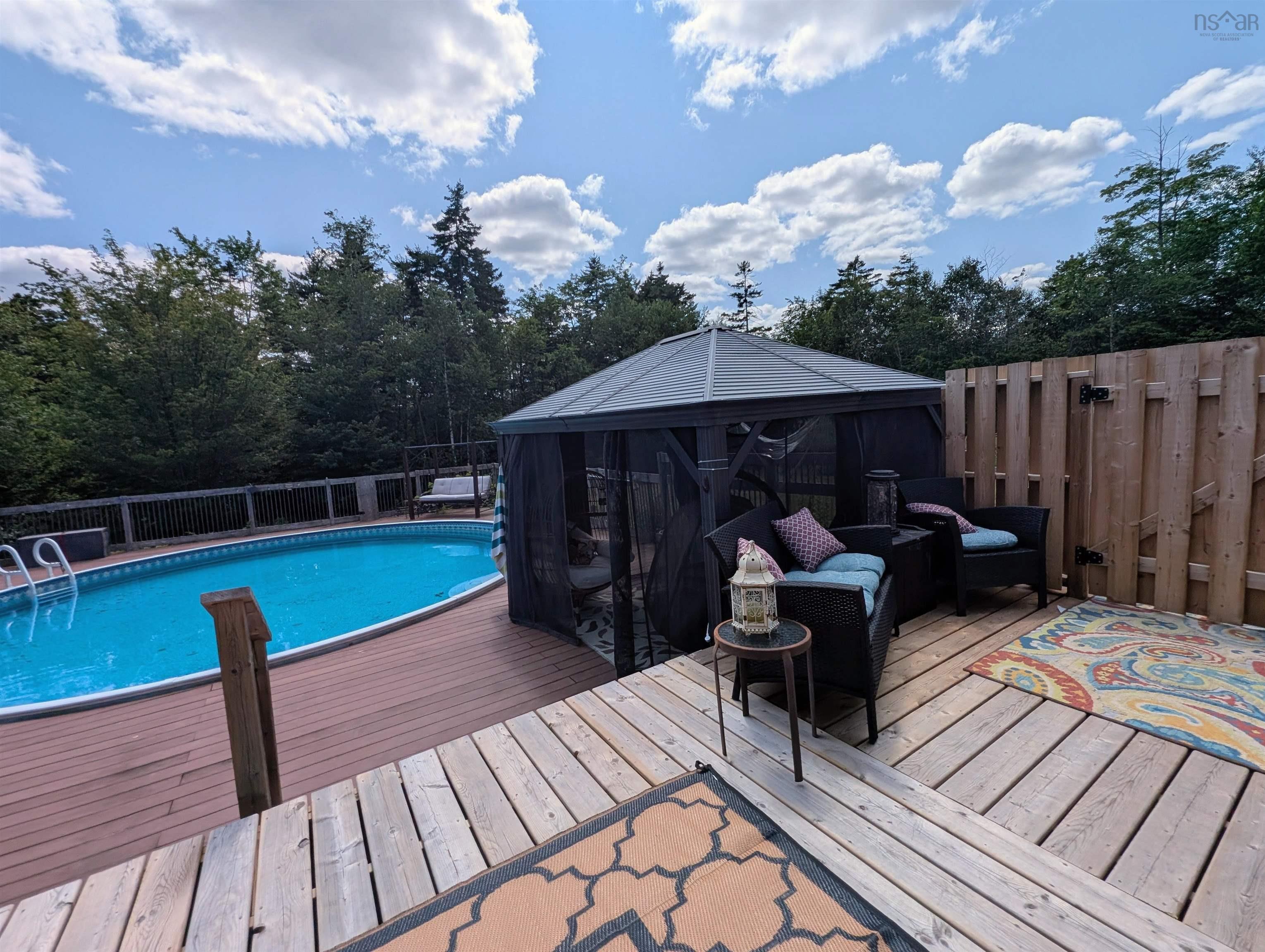 $874,900.00: 94 Valerie Court, Windsor Junction
