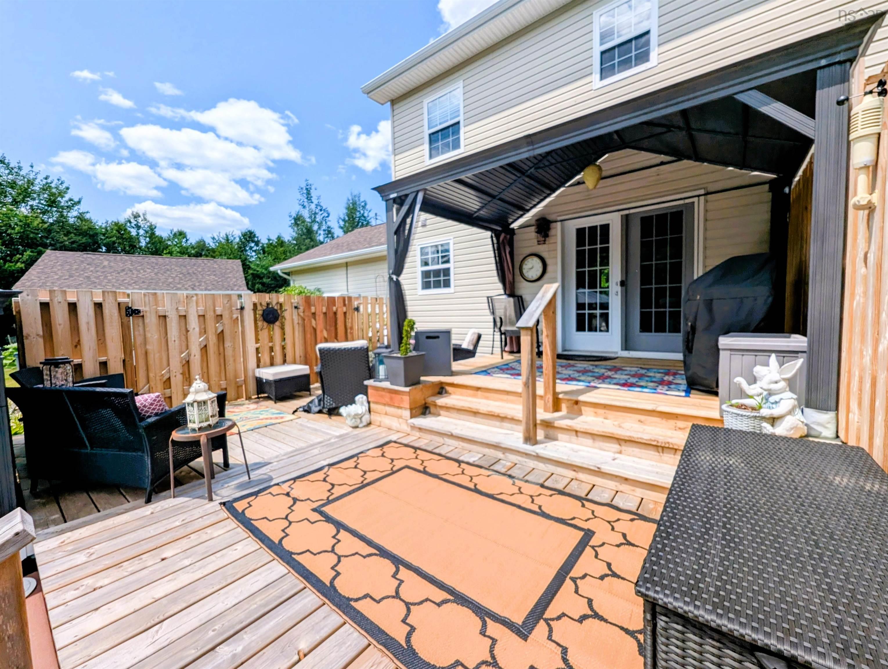 $874,900.00: 94 Valerie Court, Windsor Junction