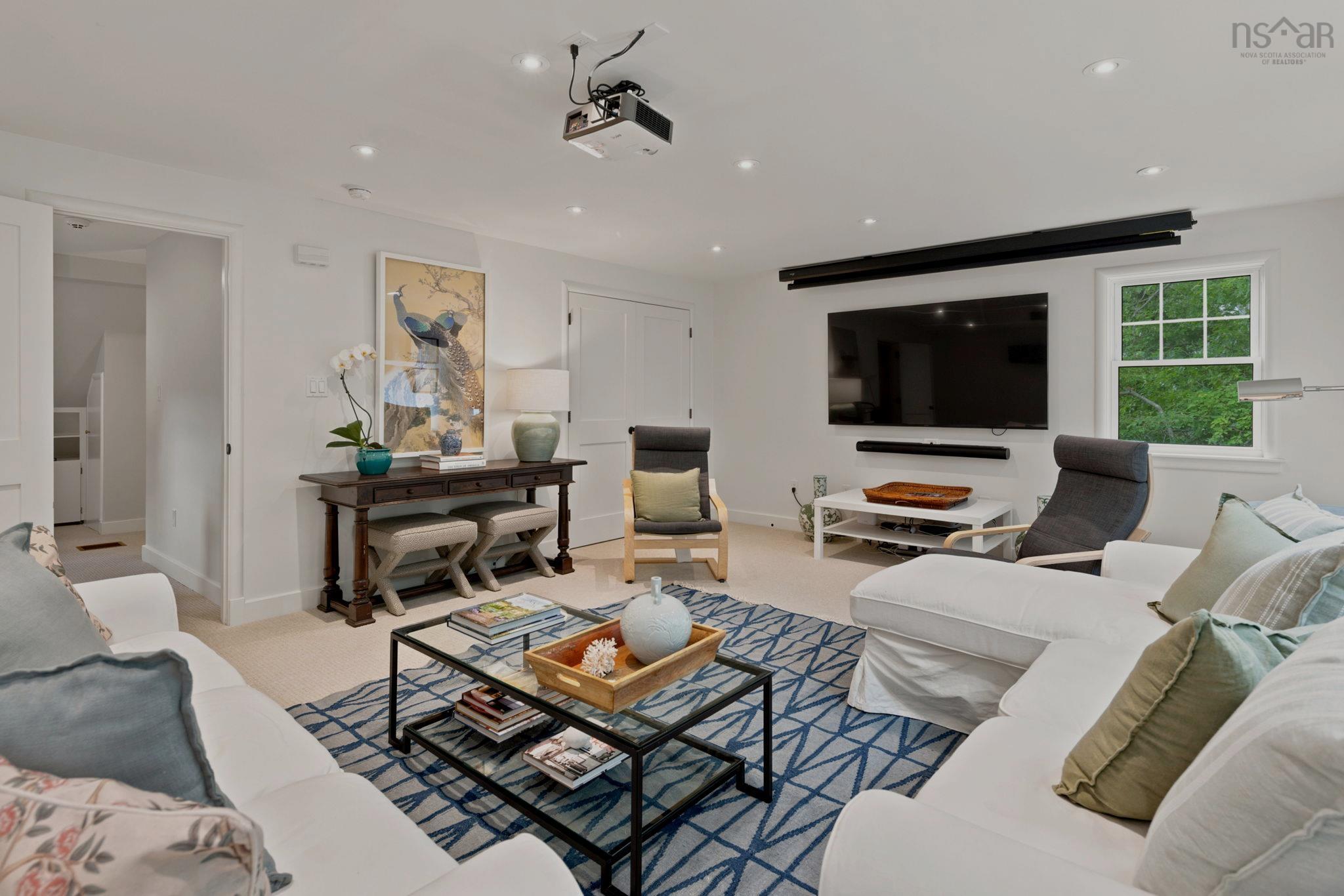 $1,690,000.00: 1135 Rockcliffe Street, Halifax
