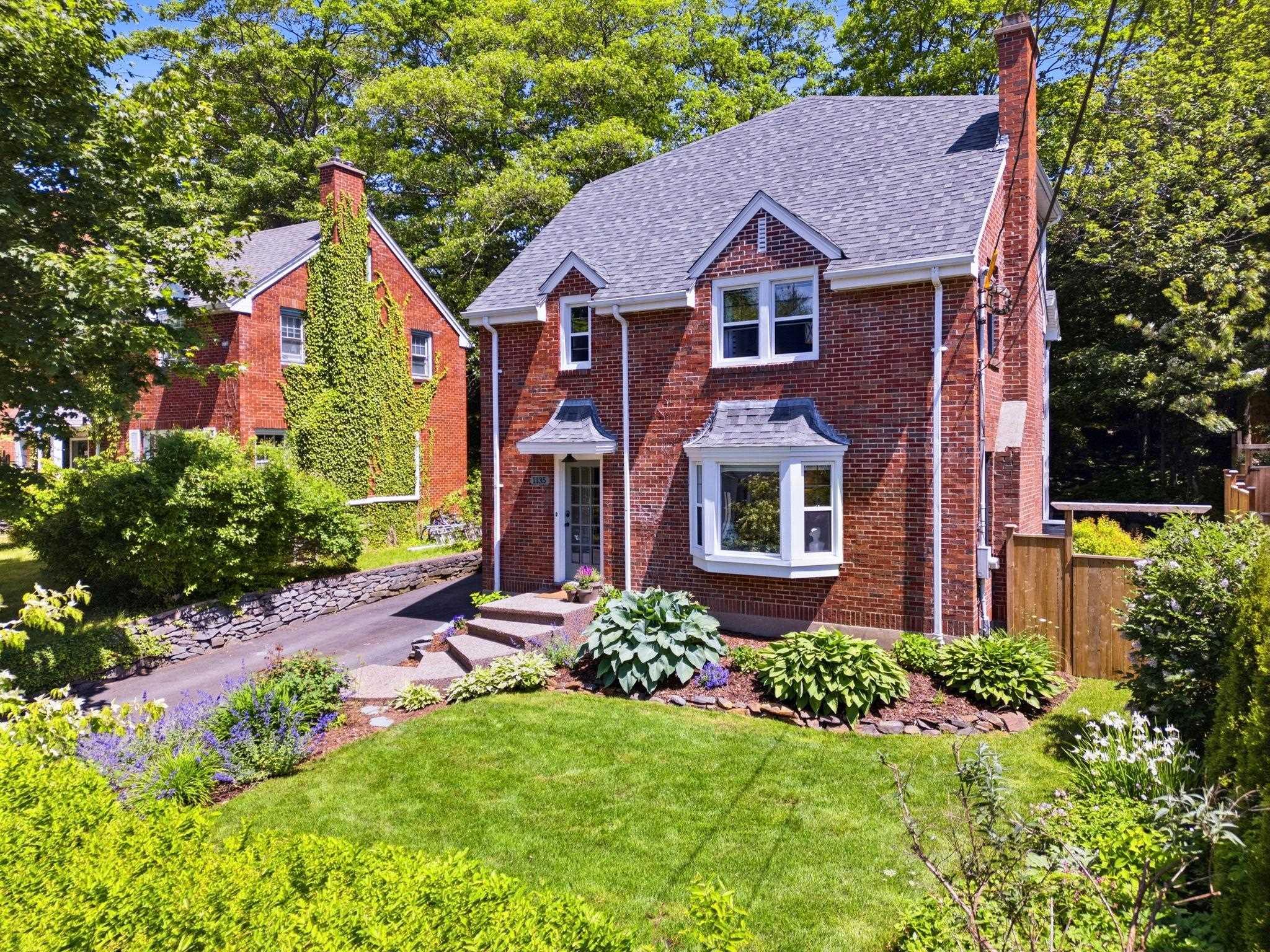 $1,690,000.00: 1135 Rockcliffe Street, Halifax
