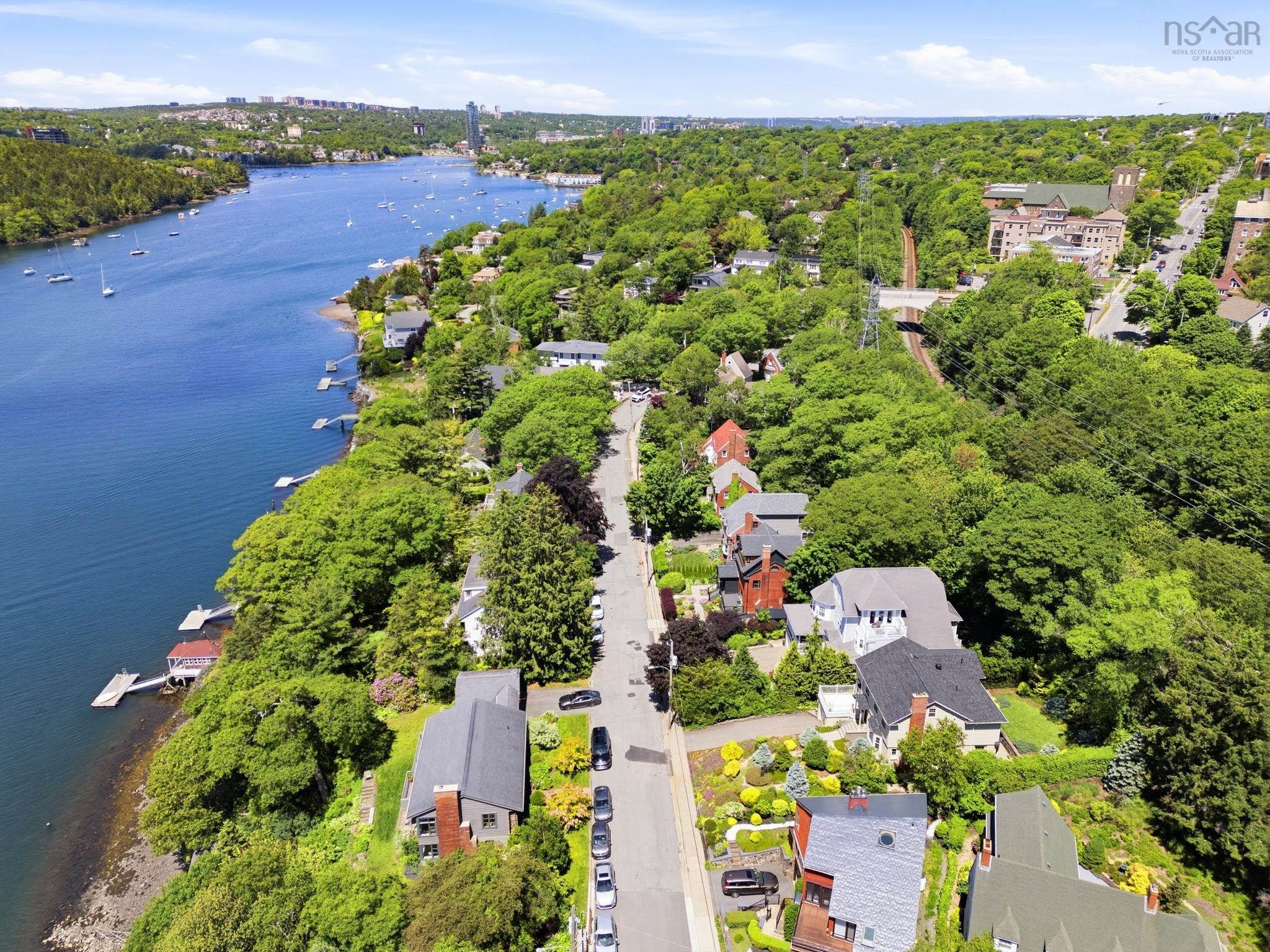 $1,690,000.00: 1135 Rockcliffe Street, Halifax