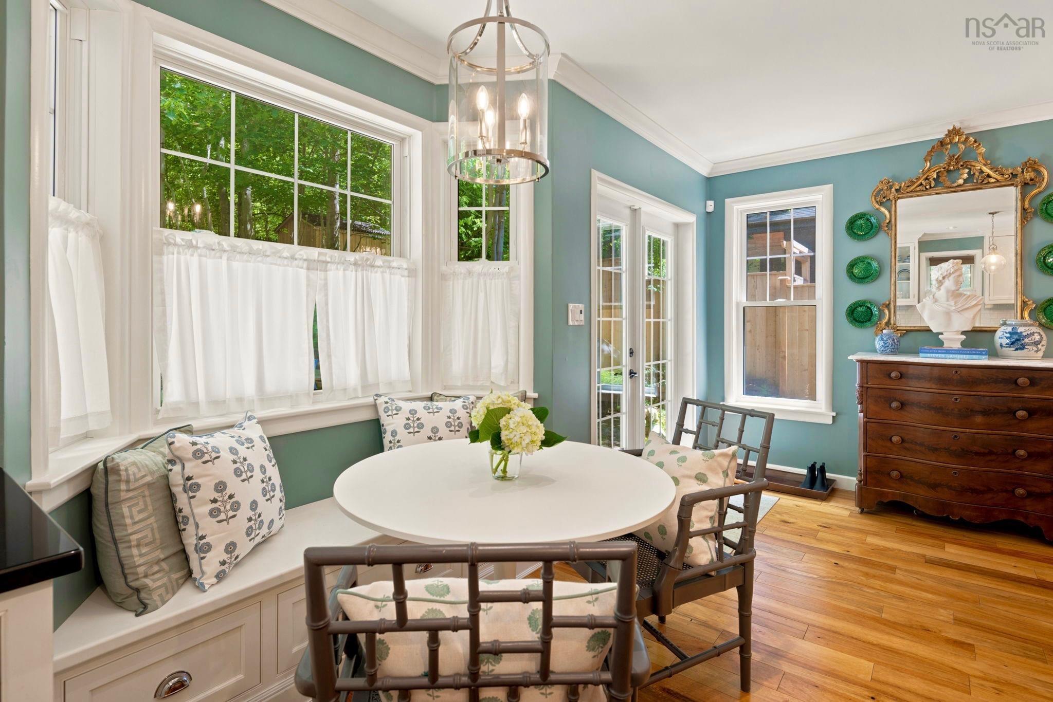 $1,690,000.00: 1135 Rockcliffe Street, Halifax