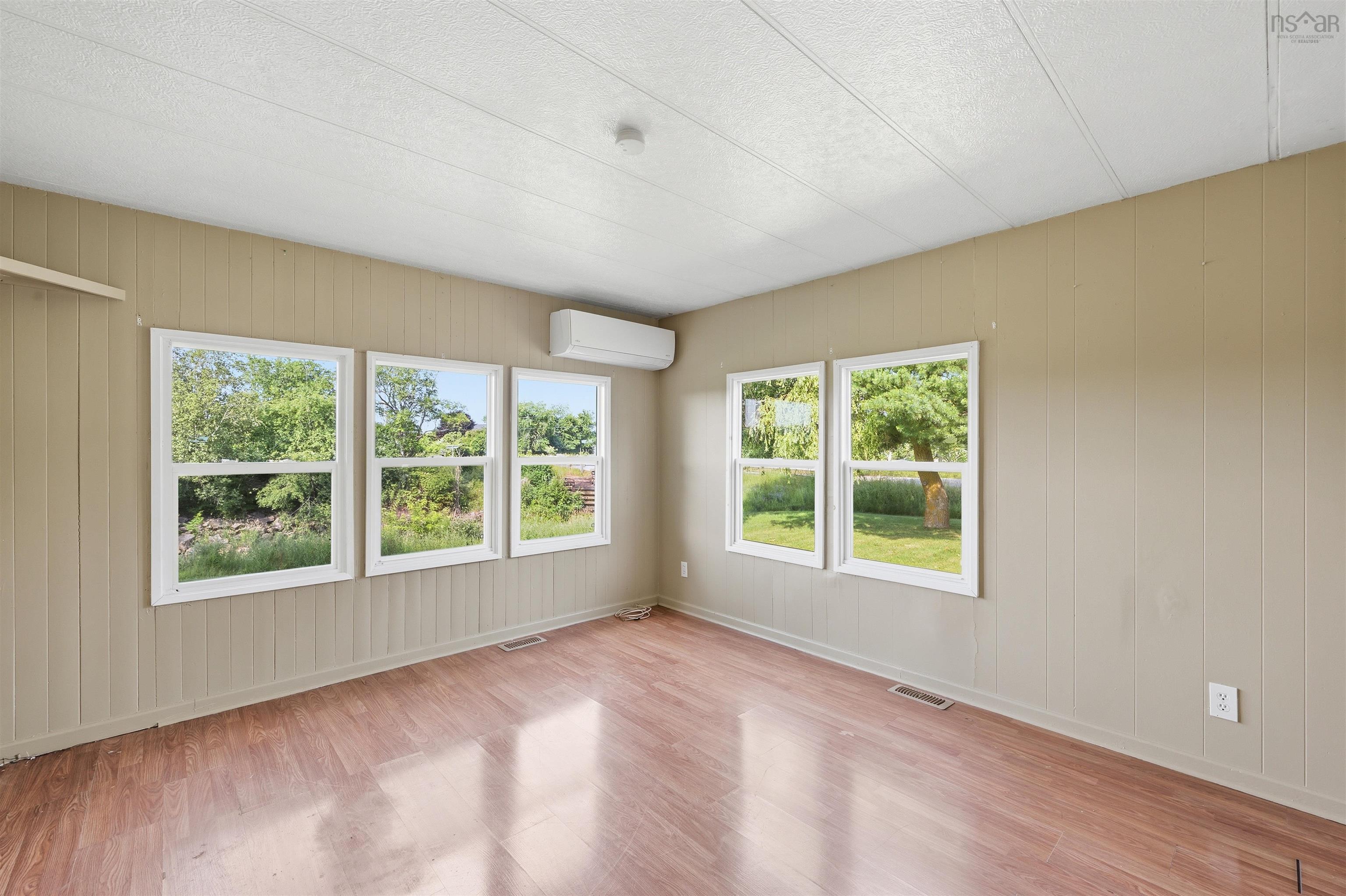 $210,000.00: 527 Falmouth Dyke Road, Falmouth
