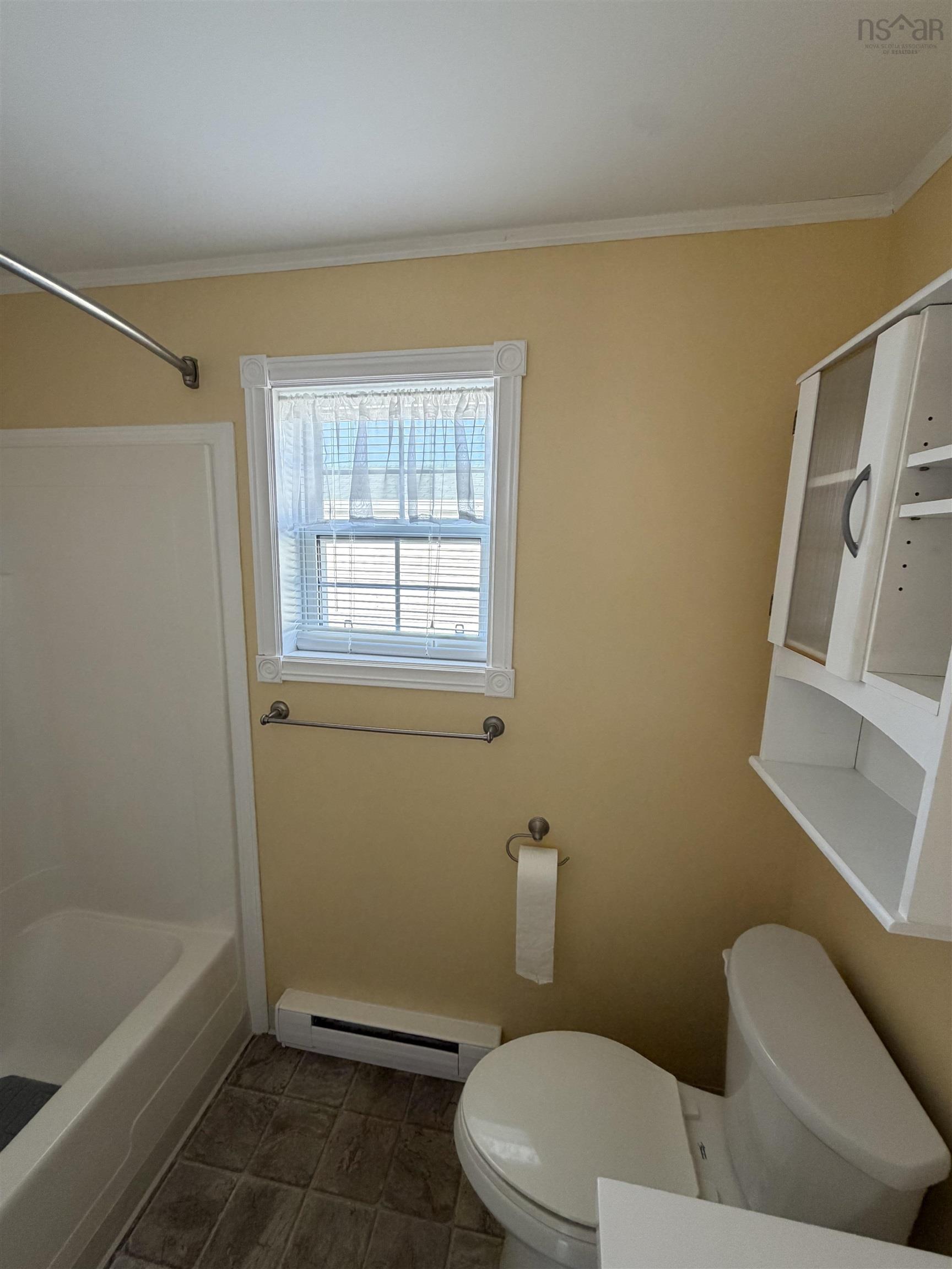 $156,500.00: 23 Shamrock North  B2G 1C9, Antigonish