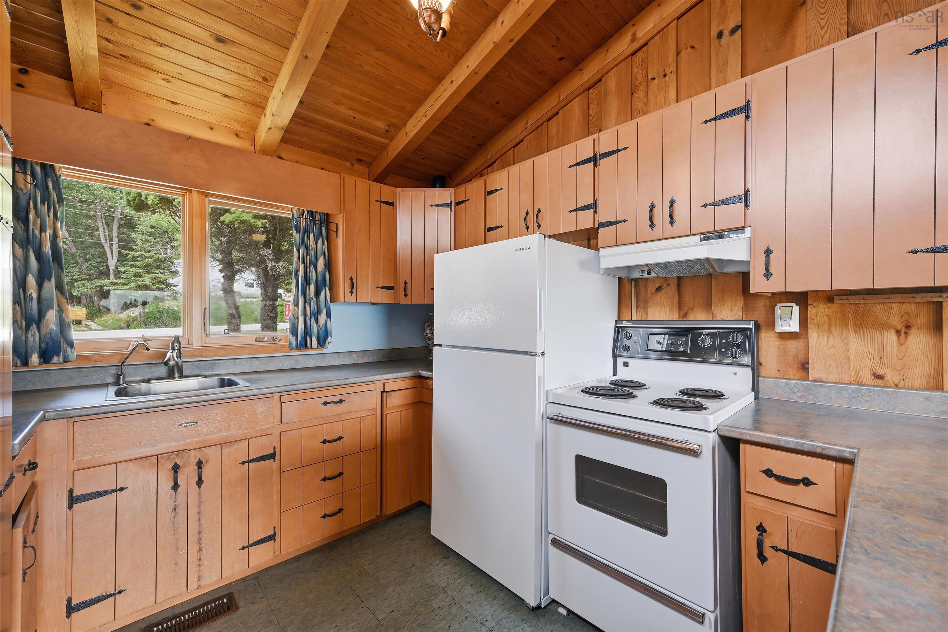 8278 St Margarets Bay Road, Black Point, NS (MLS 202616956)
