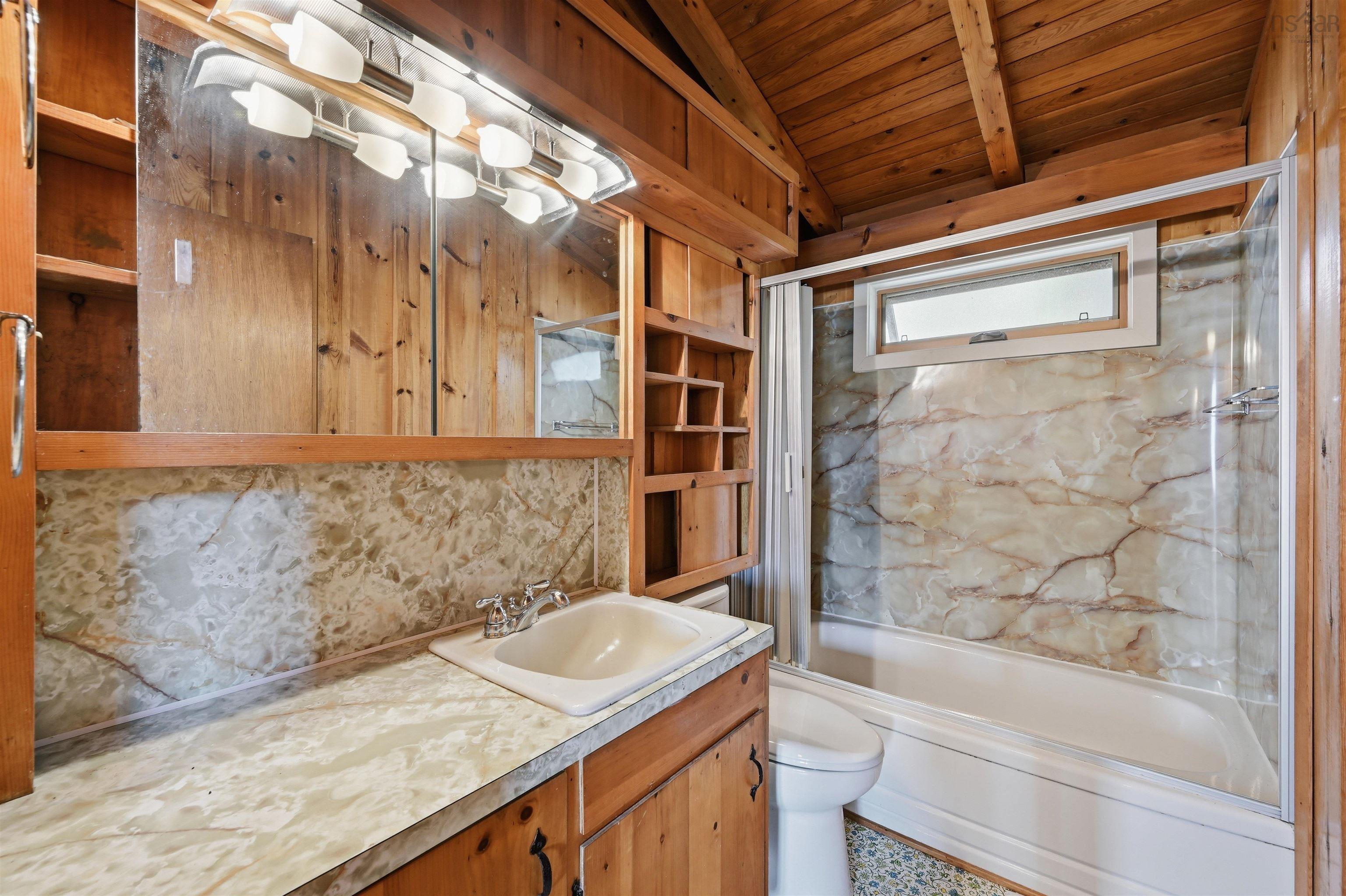 8278 St Margarets Bay Road, Black Point, NS (MLS 202616956)
