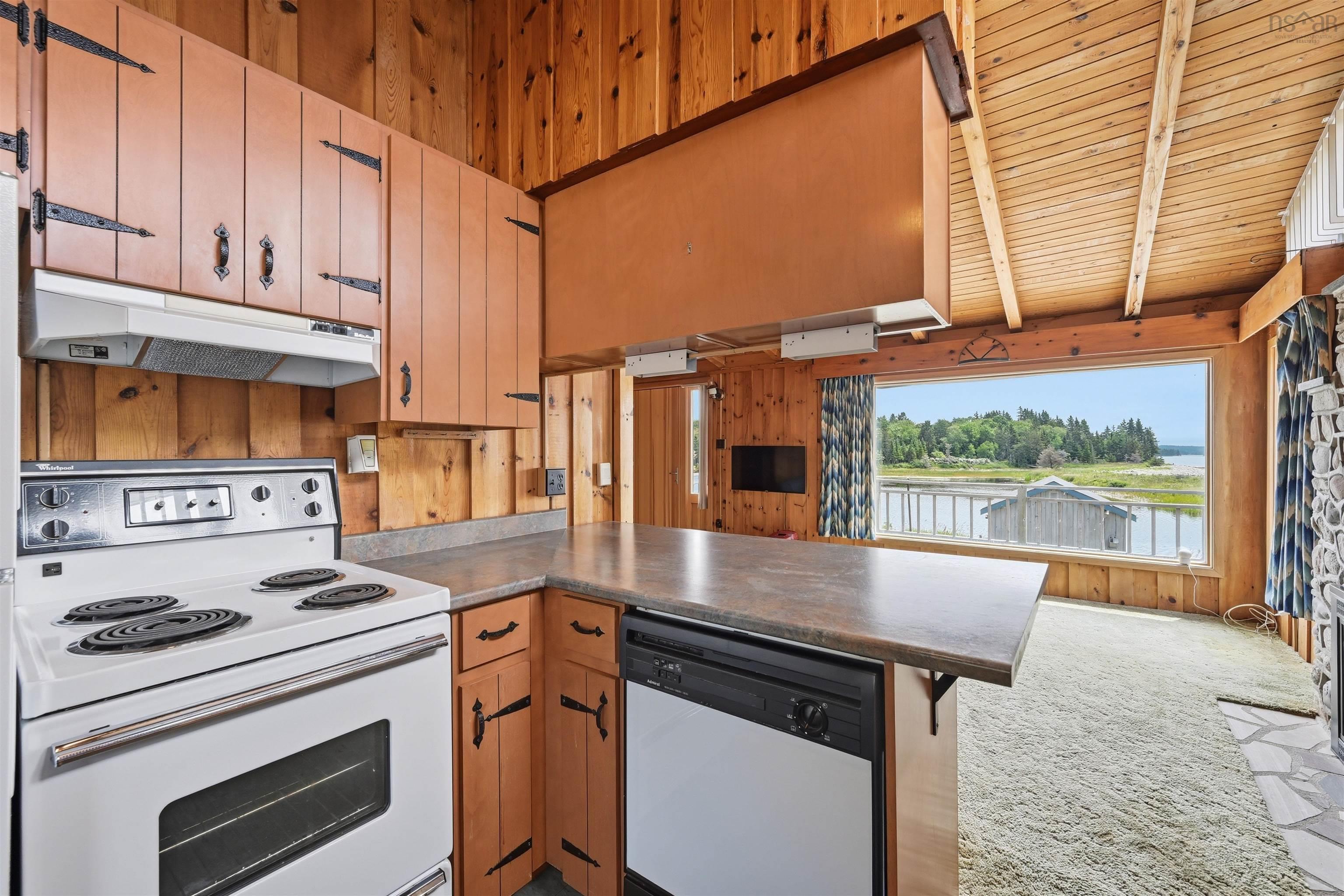 8278 St Margarets Bay Road, Black Point, NS (MLS 202616956)