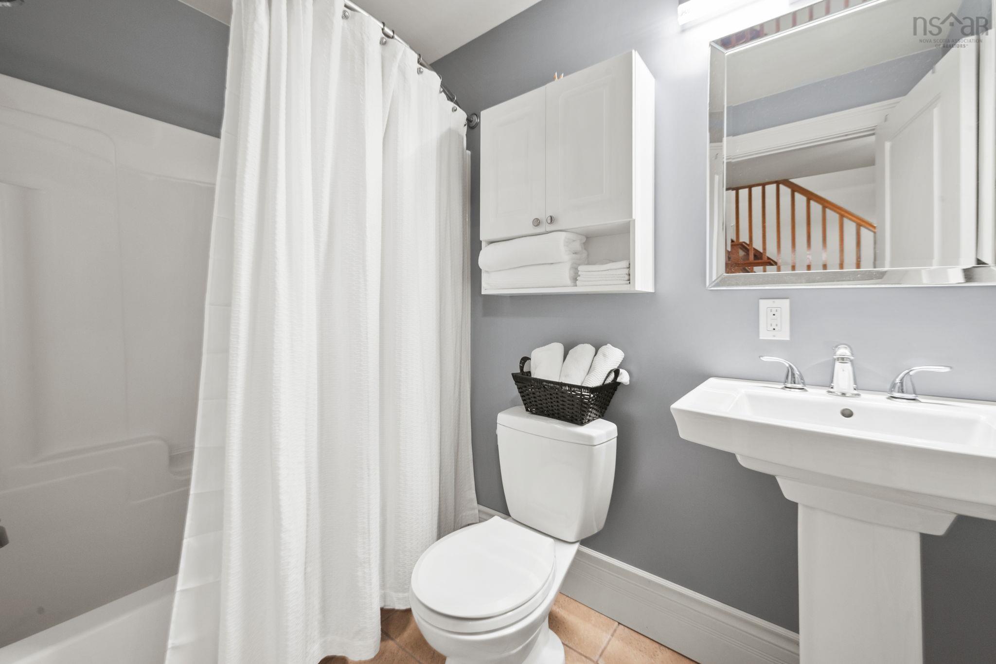 133 Lundy  Dartmouth B2ws3s Drive, Cole Harbour, NS (MLS 202617004)