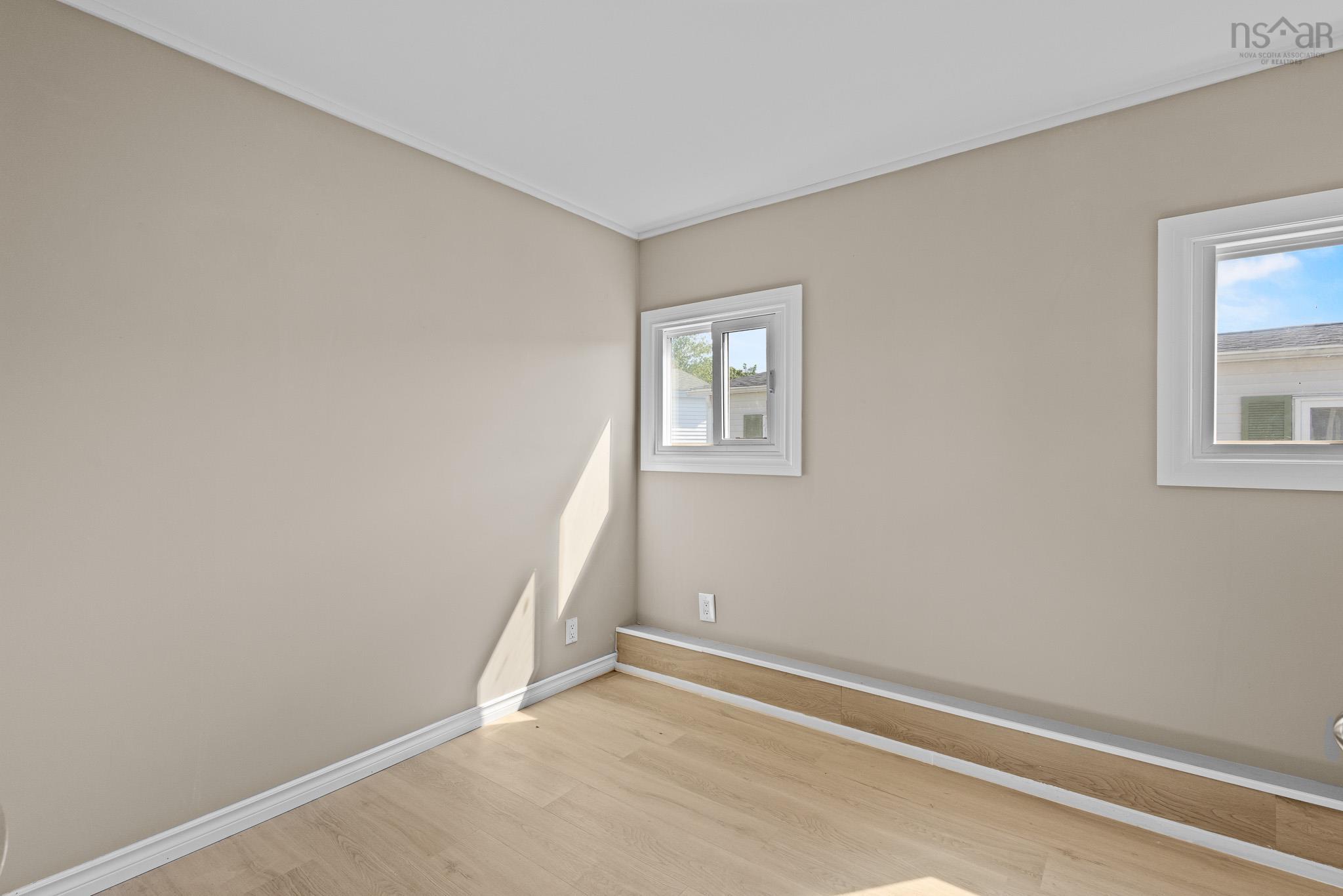 1 Bishop Avenue, Dartmouth, NS (MLS 202617025)