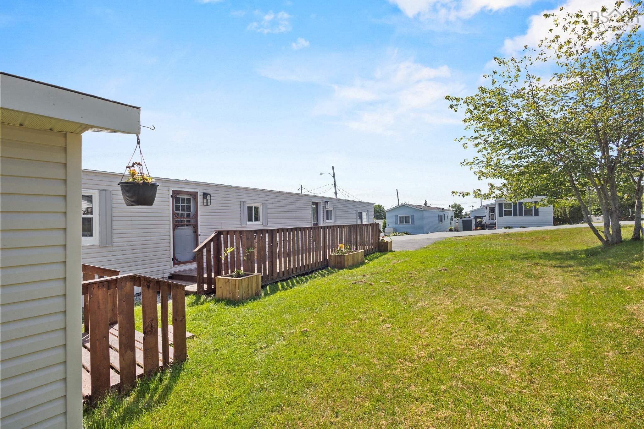1 Bishop Avenue, Dartmouth, NS (MLS 202617025)