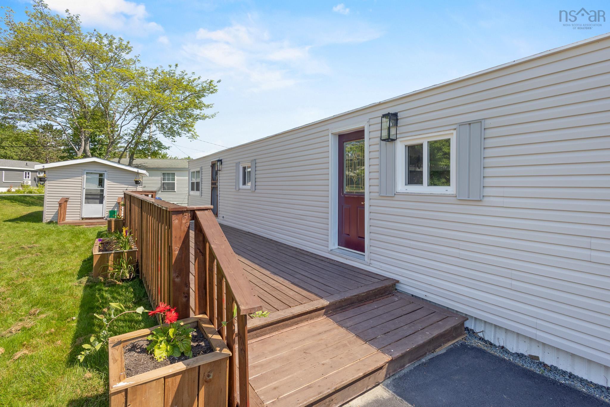 1 Bishop Avenue, Dartmouth, NS (MLS 202617025)
