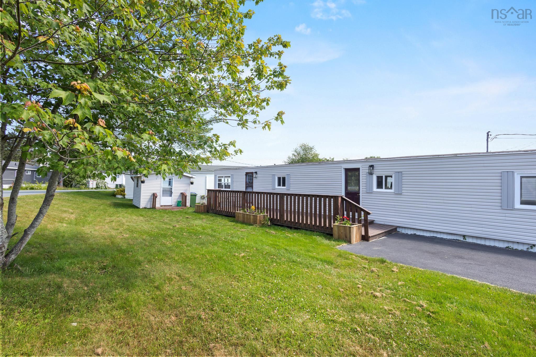 1 Bishop Avenue, Dartmouth, NS (MLS 202617025)