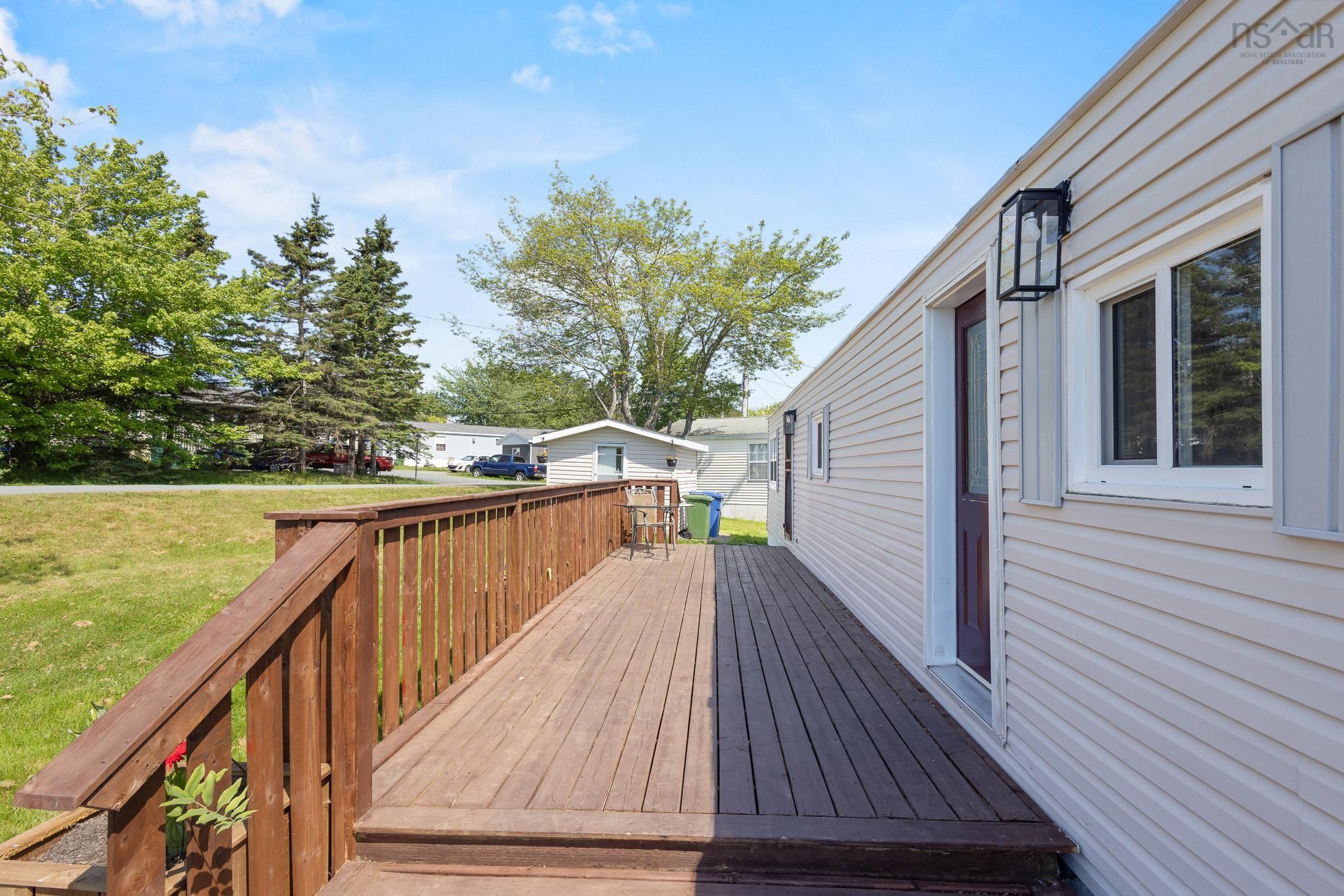 1 Bishop Avenue, Dartmouth, NS (MLS 202617025)