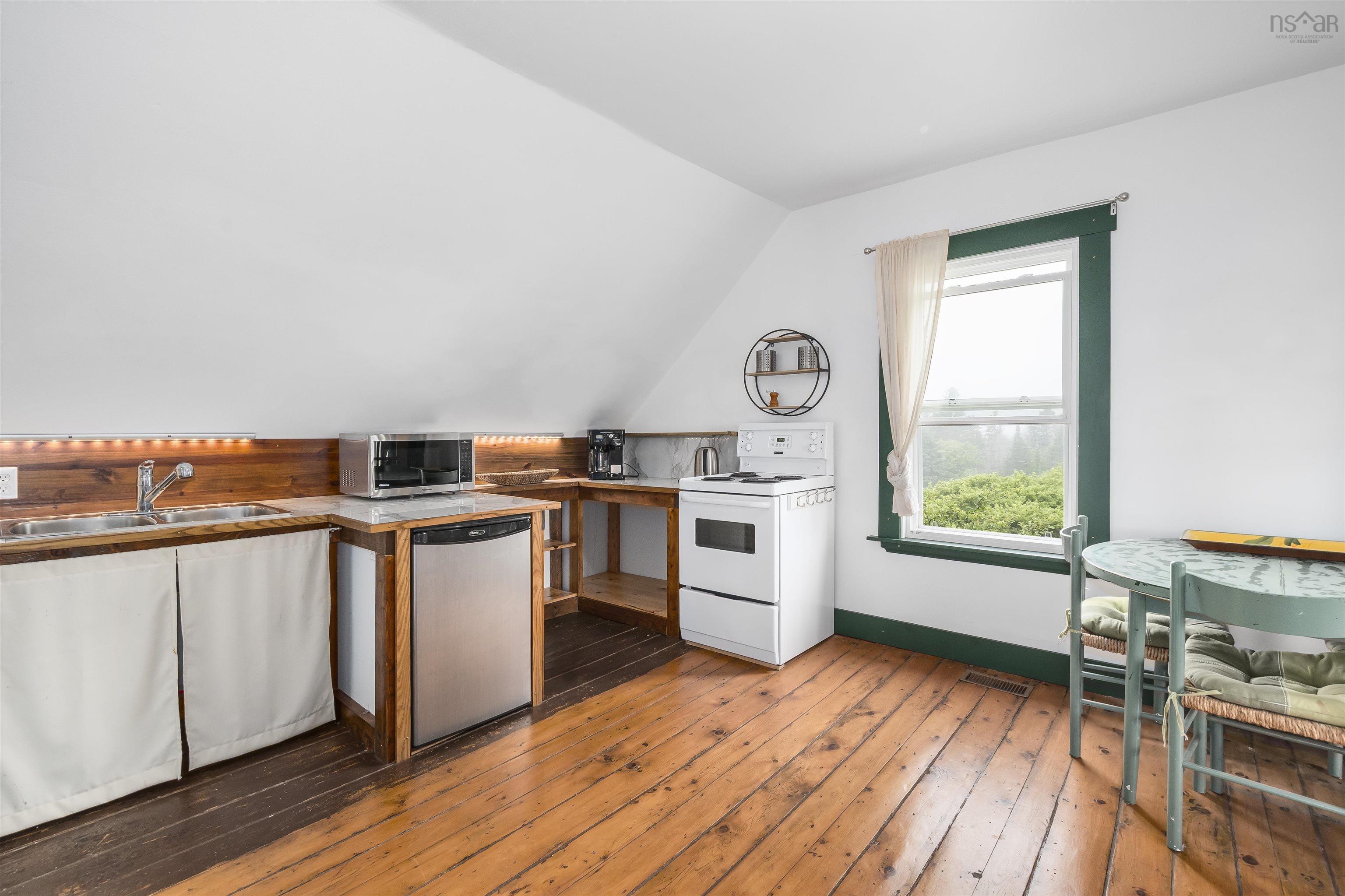 $599,000.00: 8580 Peggys Cove, Indian Harbour