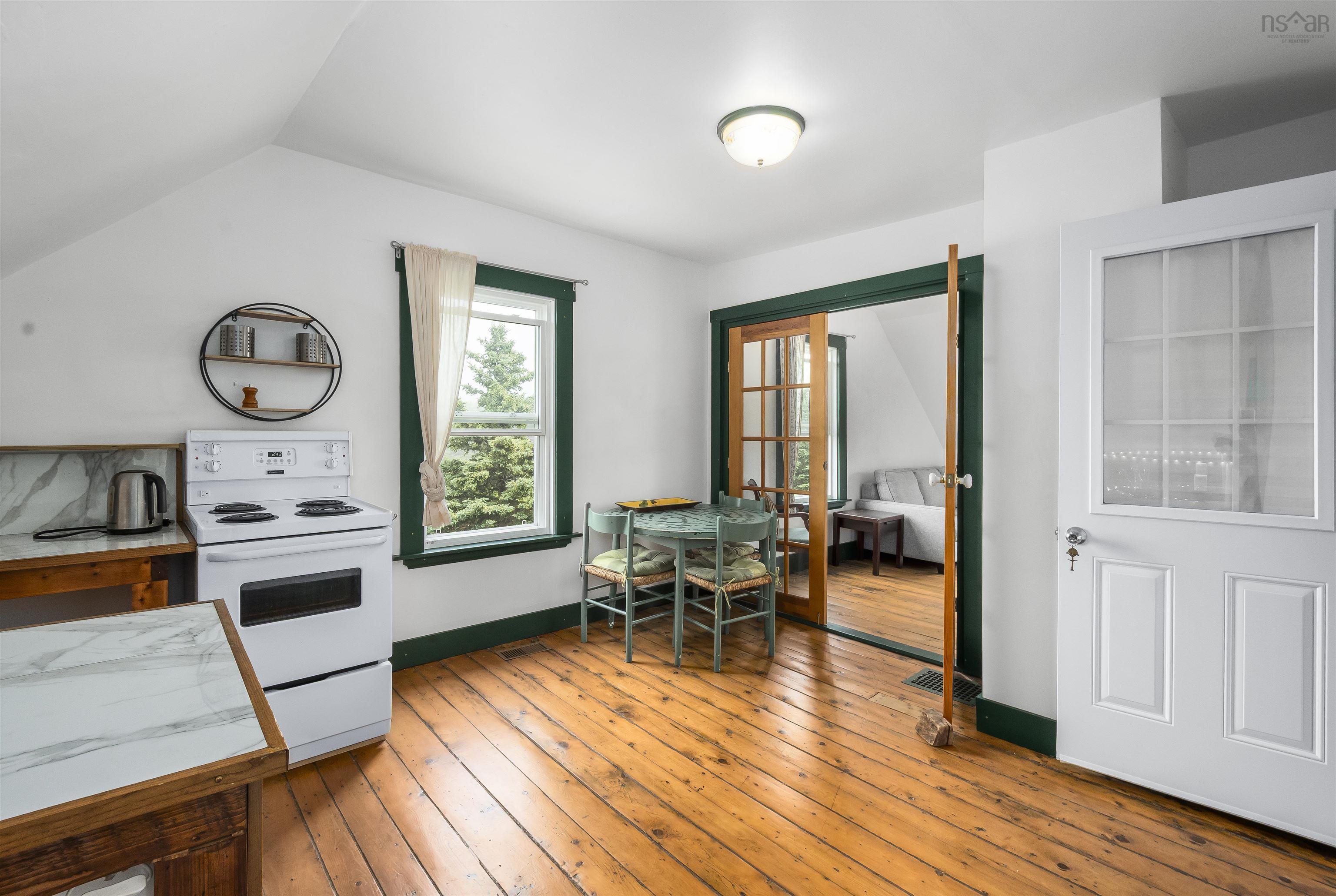 $599,000.00: 8580 Peggys Cove, Indian Harbour