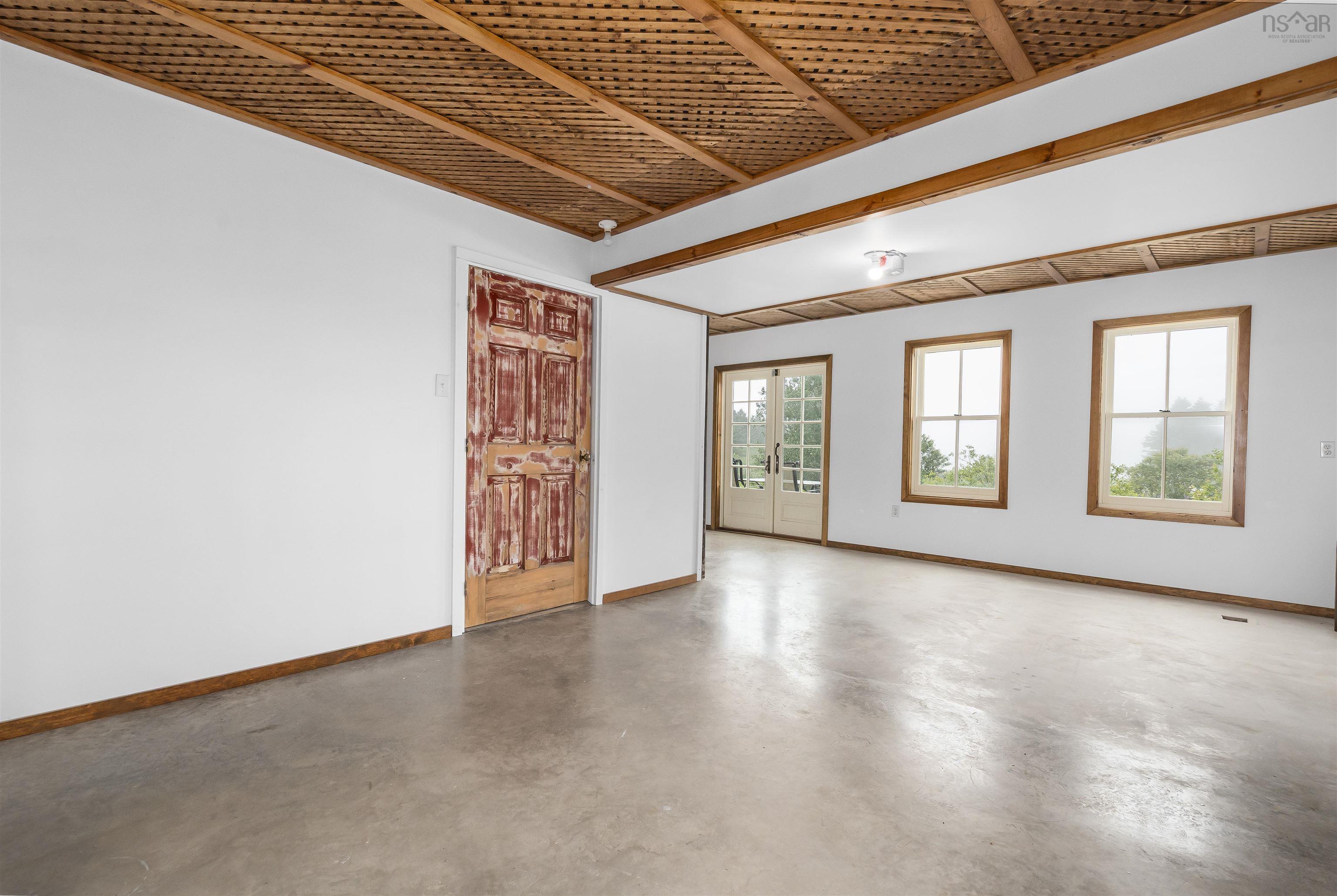 $599,000.00: 8580 Peggys Cove, Indian Harbour