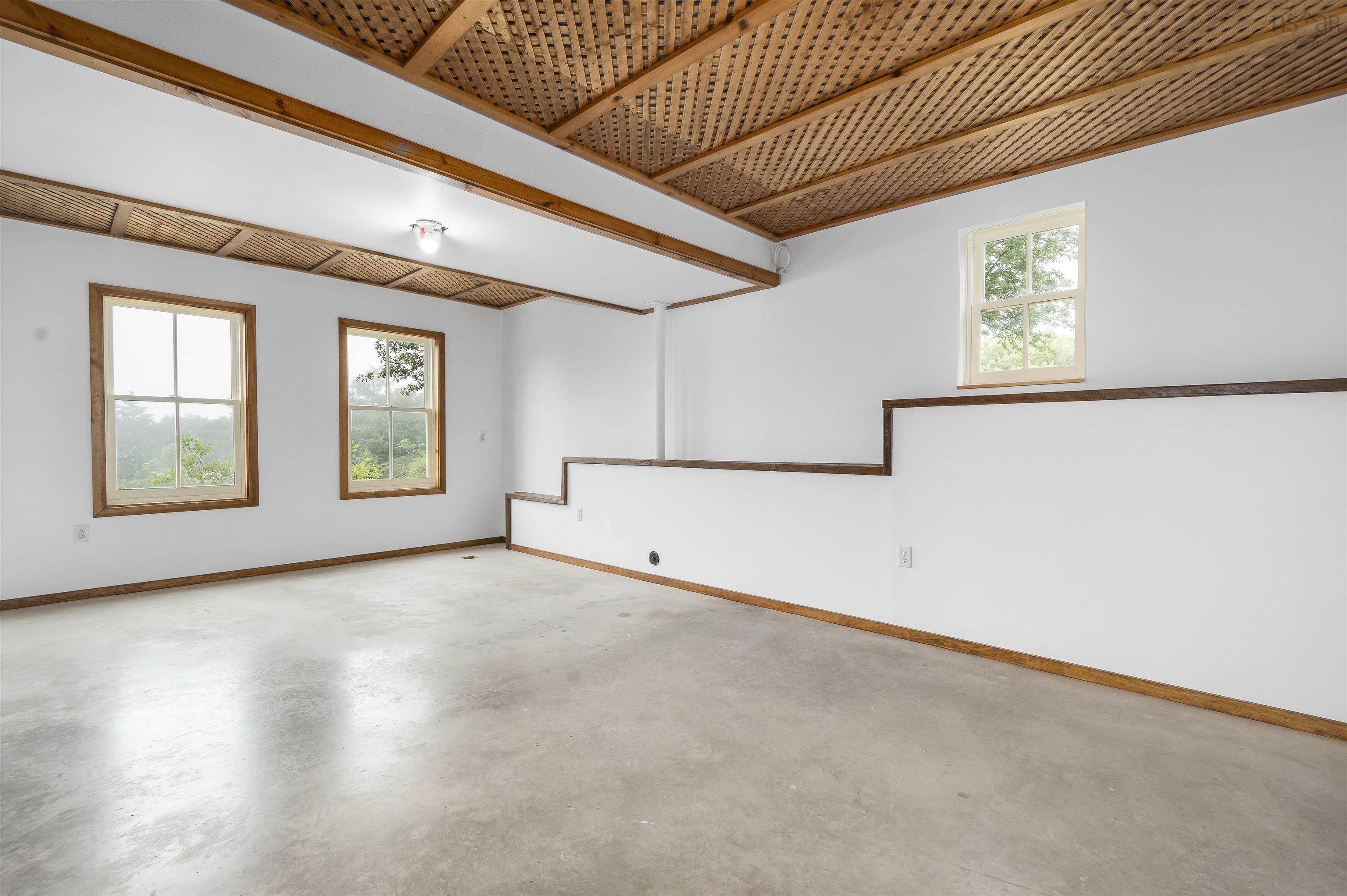 $599,000.00: 8580 Peggys Cove, Indian Harbour