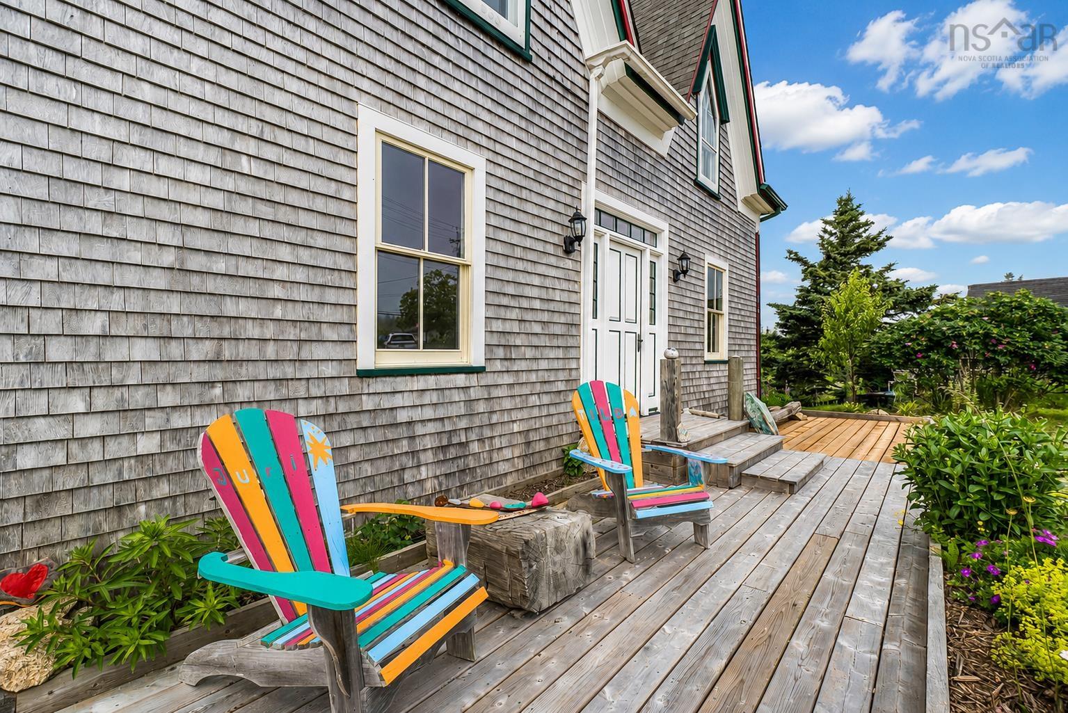 $599,000.00: 8580 Peggys Cove, Indian Harbour