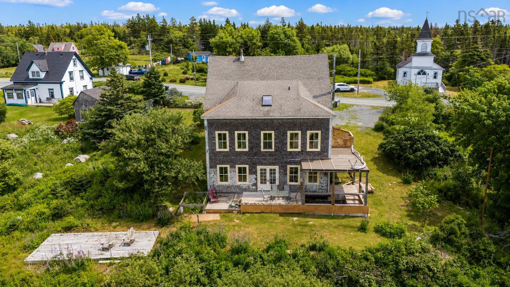 $599,000.00: 8580 Peggys Cove, Indian Harbour