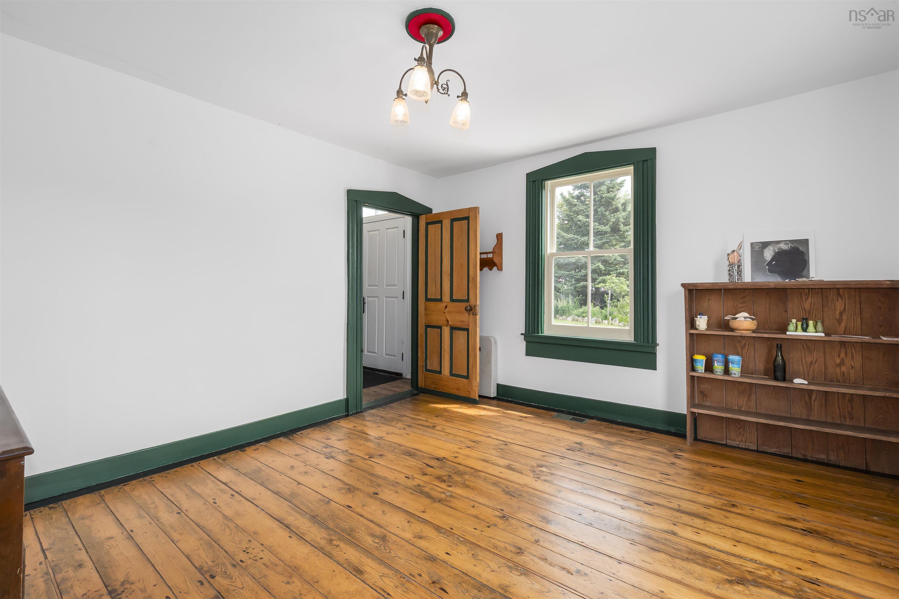 $599,000.00: 8580 Peggys Cove, Indian Harbour