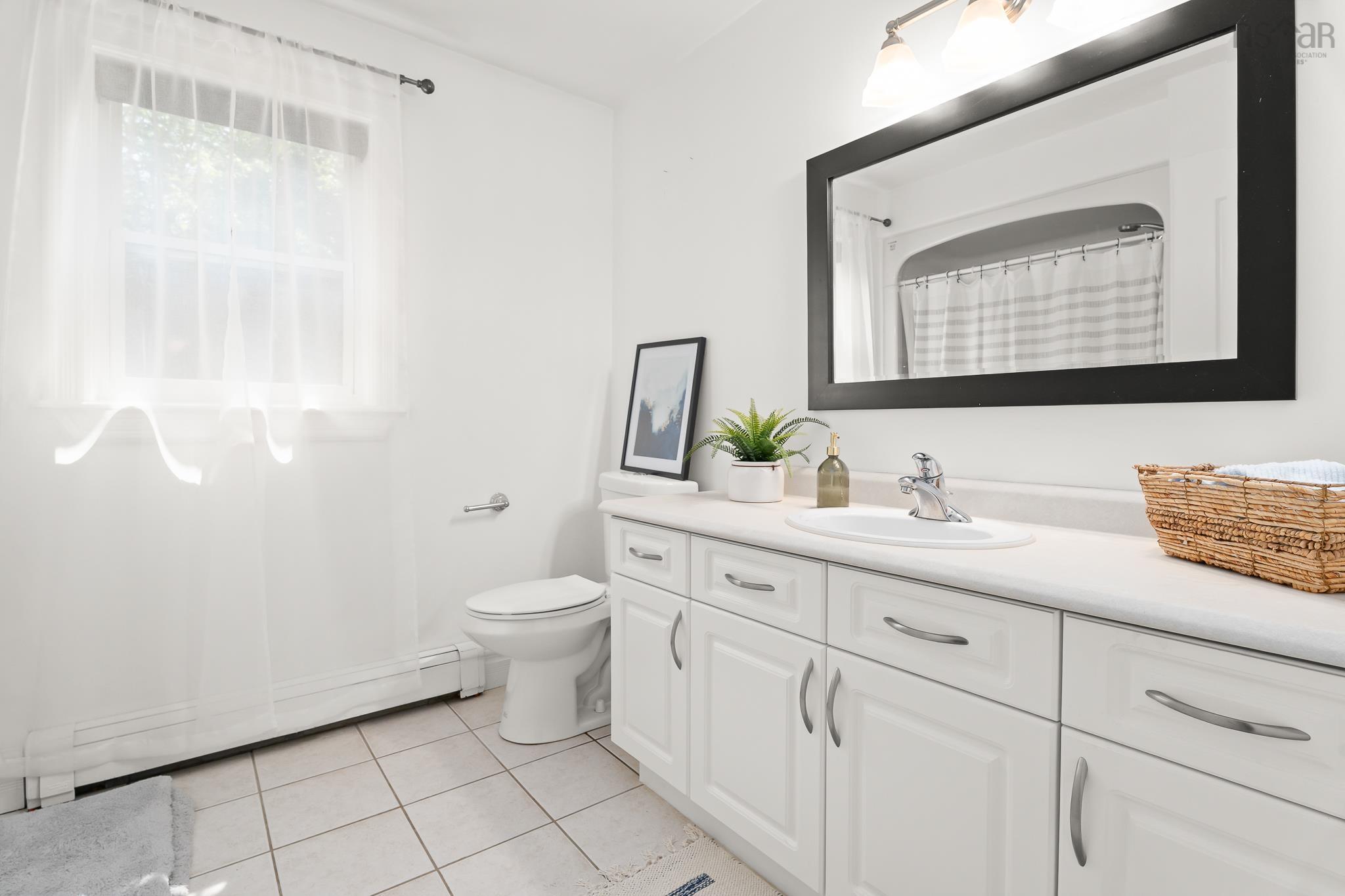 $717,500.00: 579 Waterstone Run, Hammonds Plains