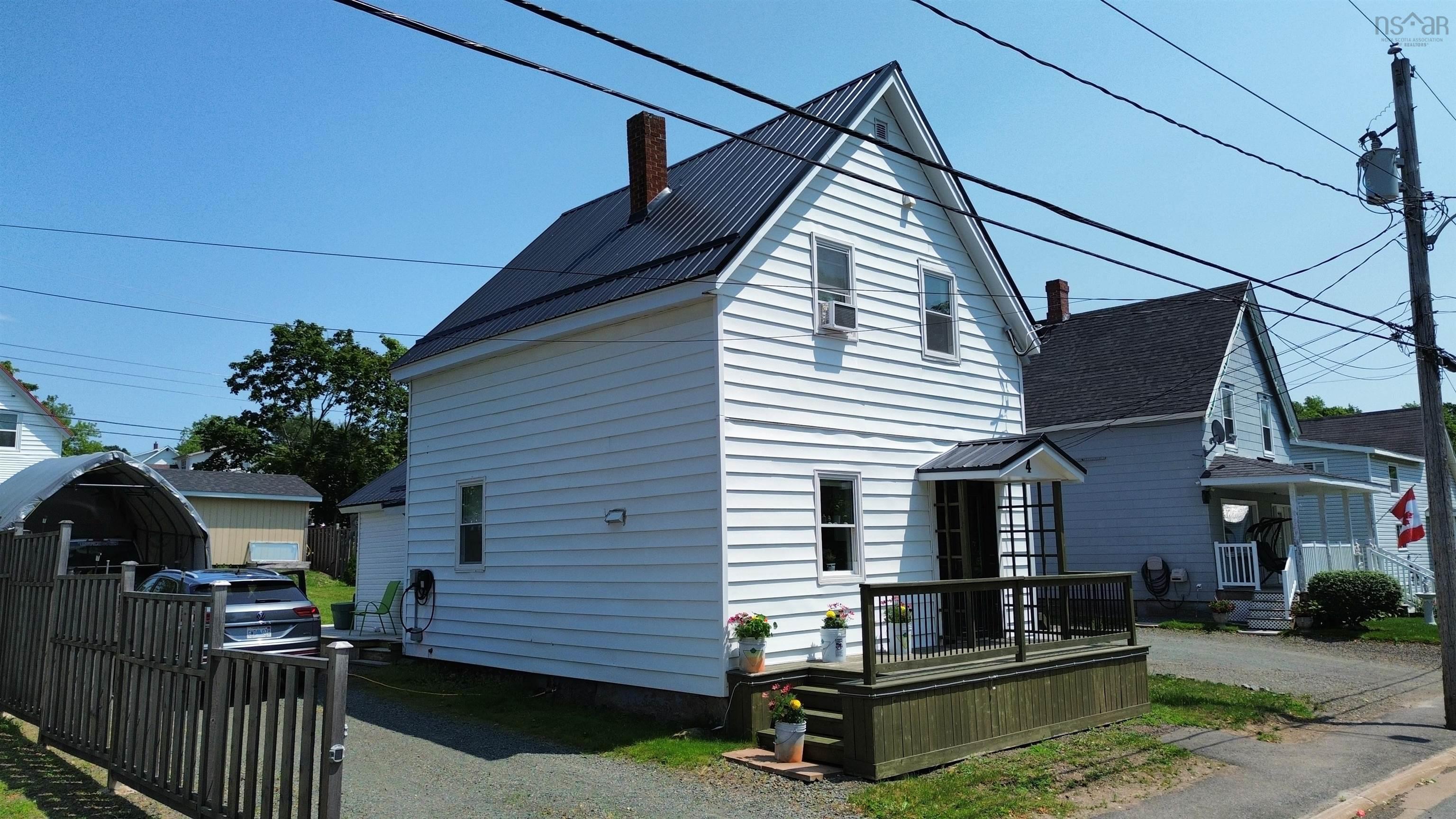 4 Victoria Street, Springhill, NS (MLS 202617040)