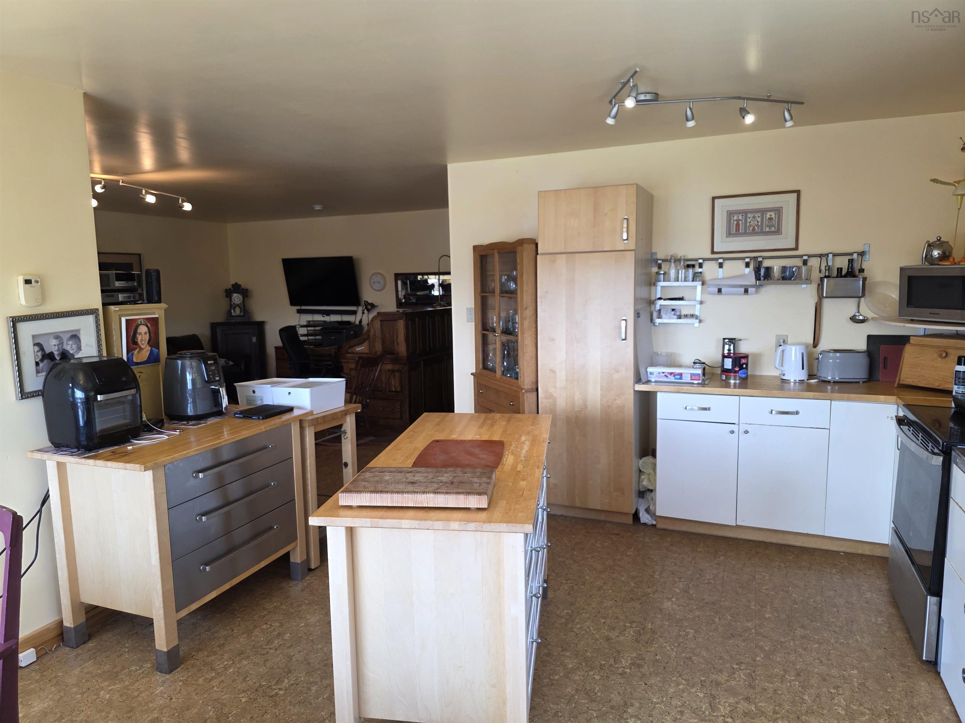 $314,500.00: 8316 4 Highway, River Bourgeois