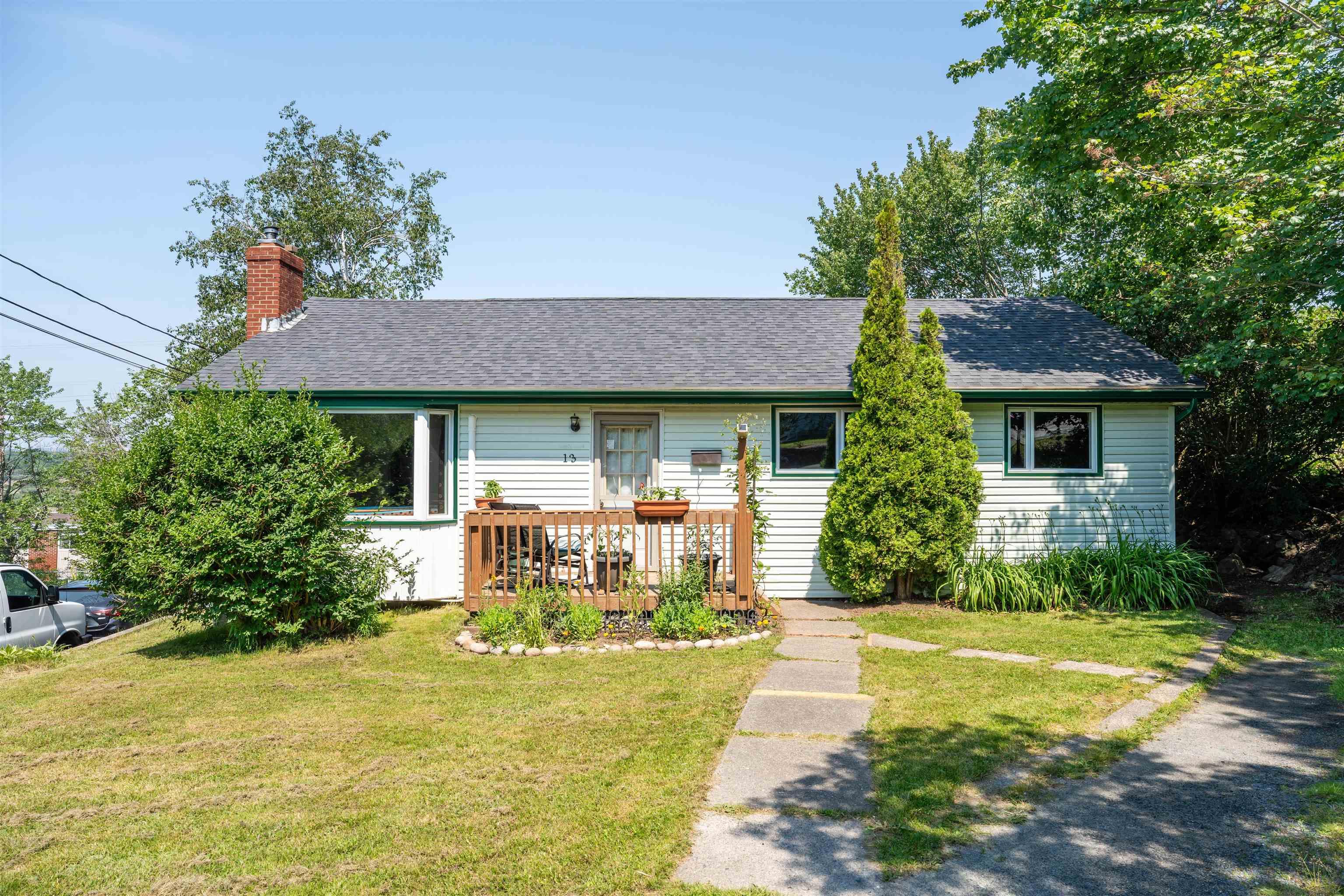 13 Fernhill Drive, Dartmouth, NS (MLS® 202617046)