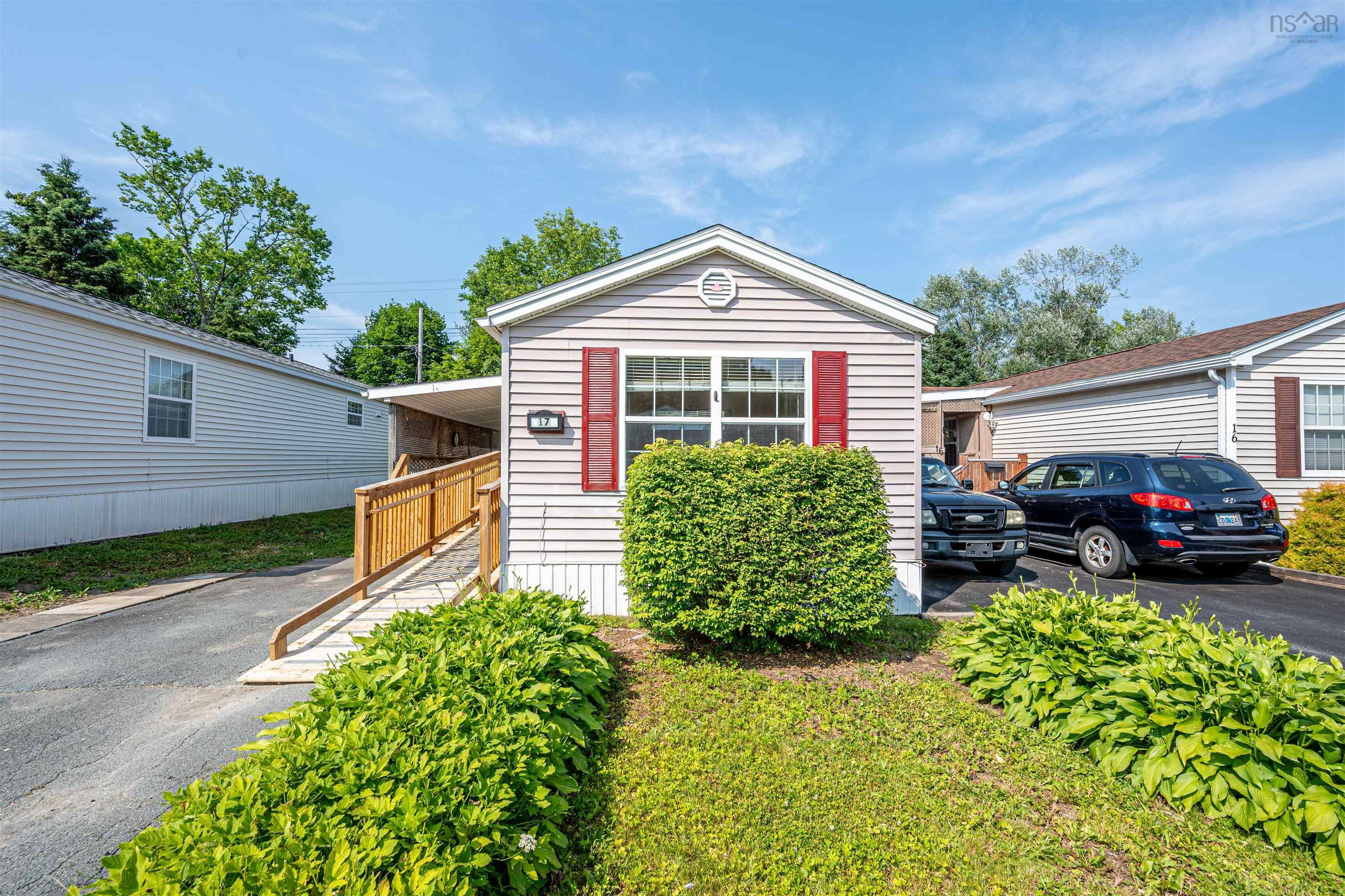 17 Lynn Court, Lower Sackville, NS (MLS 202617059)