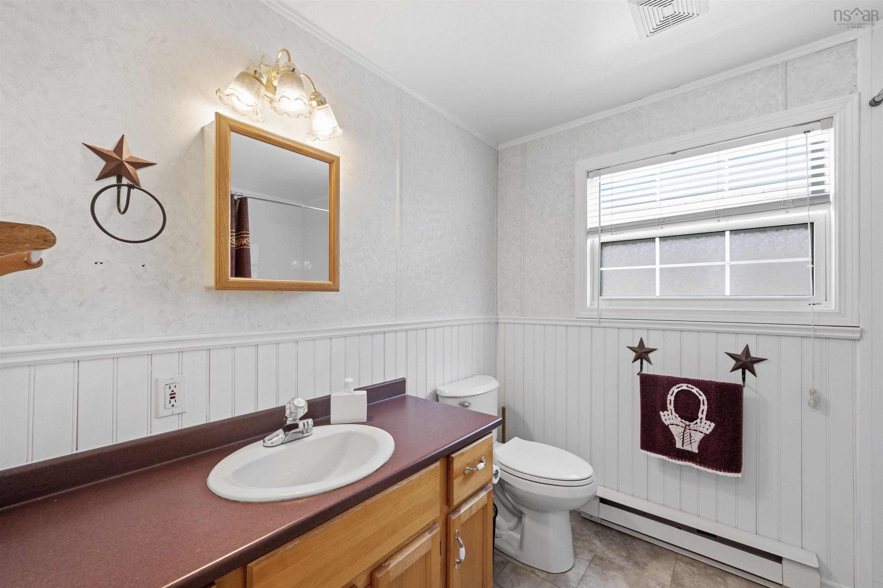 17 Lynn Court, Lower Sackville, NS (MLS 202617059)