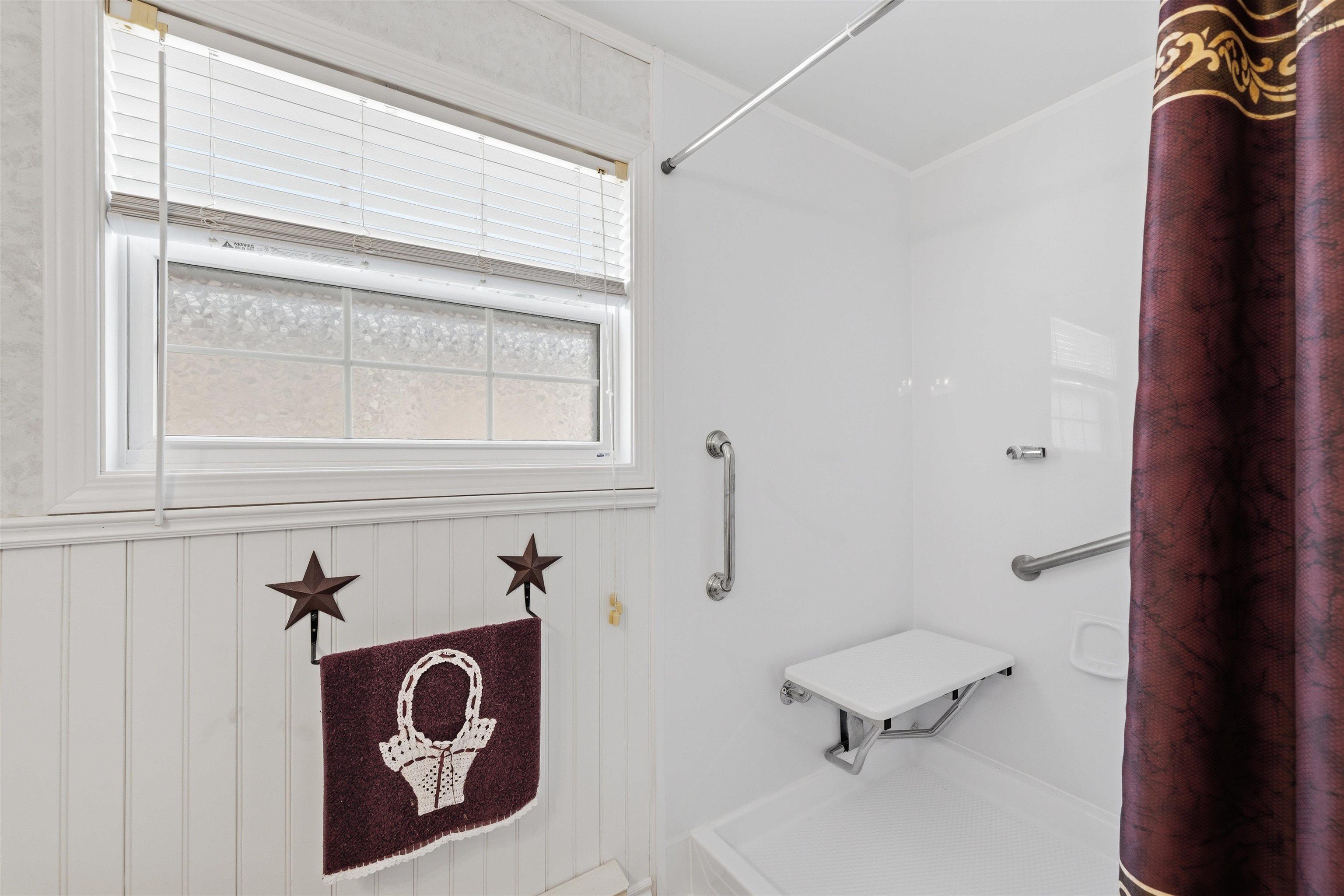 17 Lynn Court, Lower Sackville, NS (MLS 202617059)
