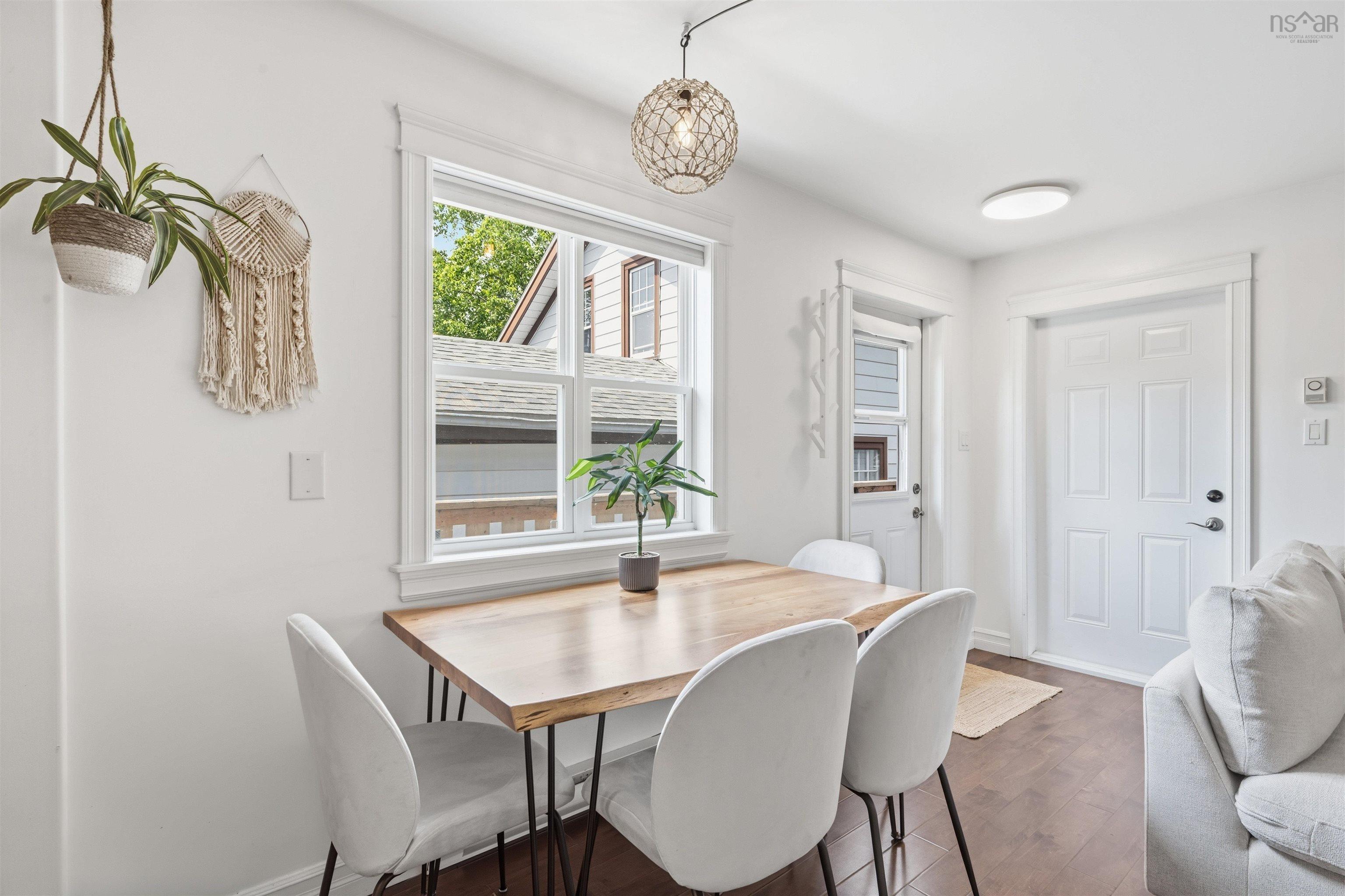 10 Carleton Street, Dartmouth, NS (MLS 202617109)