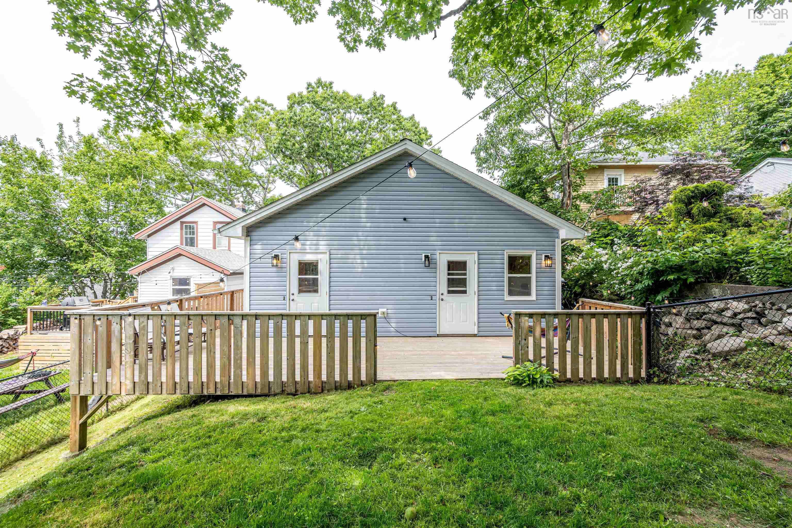 10 Carleton Street, Dartmouth, NS (MLS 202617109)