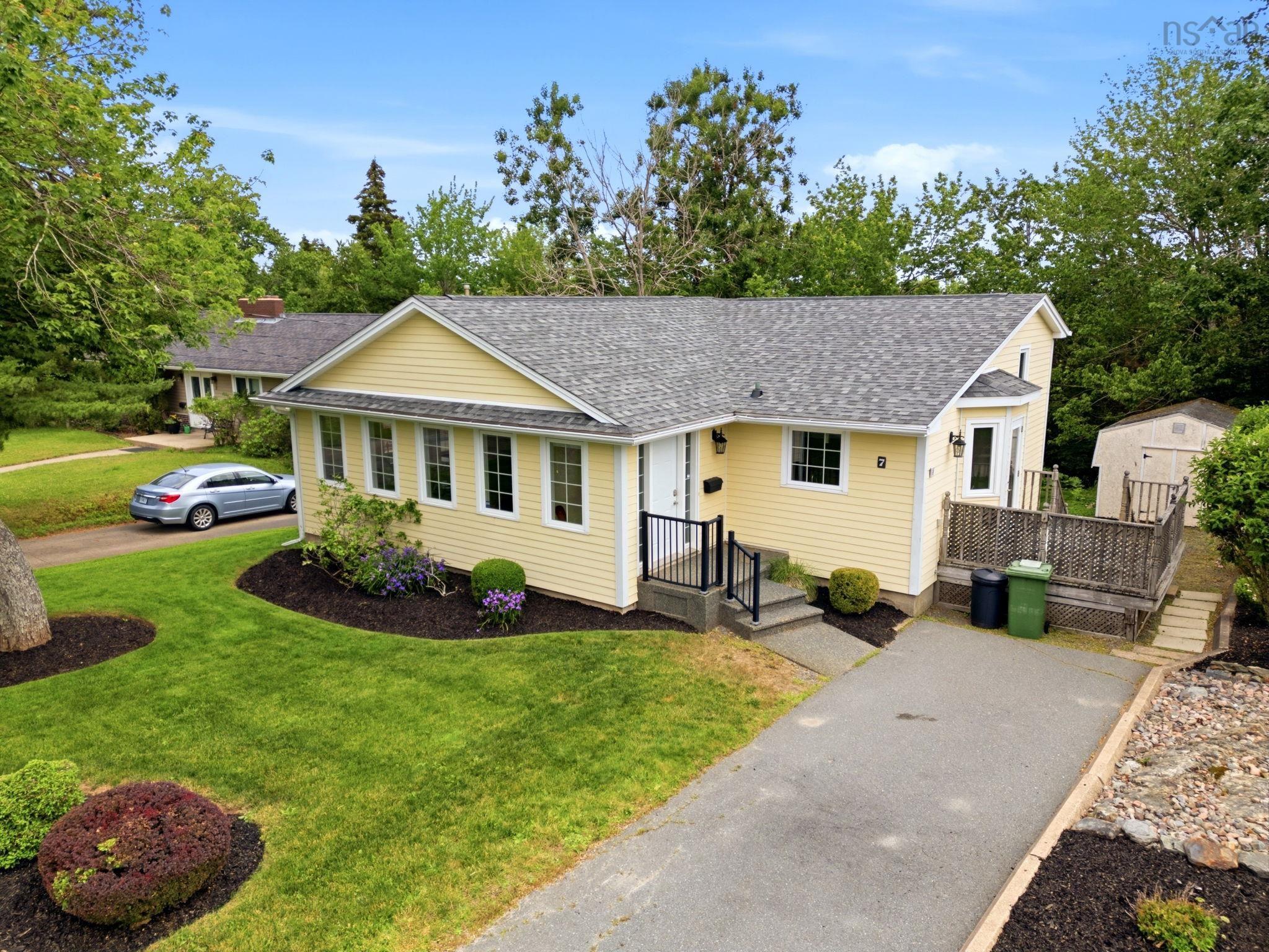 7 Oakley Avenue, Halifax, NS (MLS 202617116)