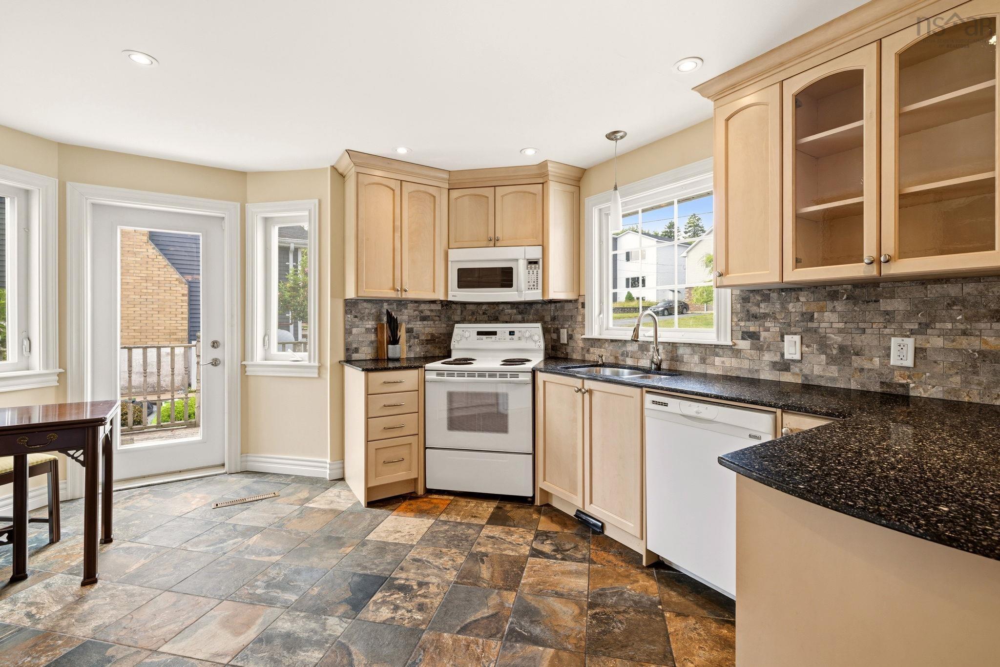 7 Oakley Avenue, Halifax, NS (MLS 202617116)